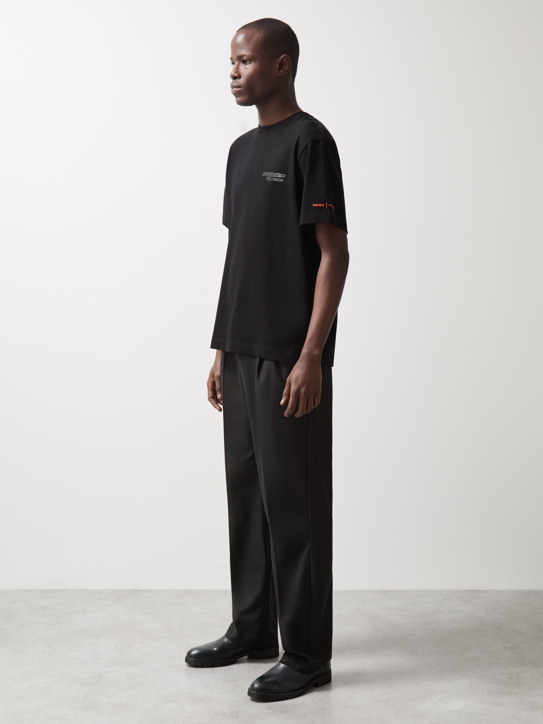 McLaren F1 Team Oversize Logo T-Shirt Unisex Fit in Black - Image 3 of 8