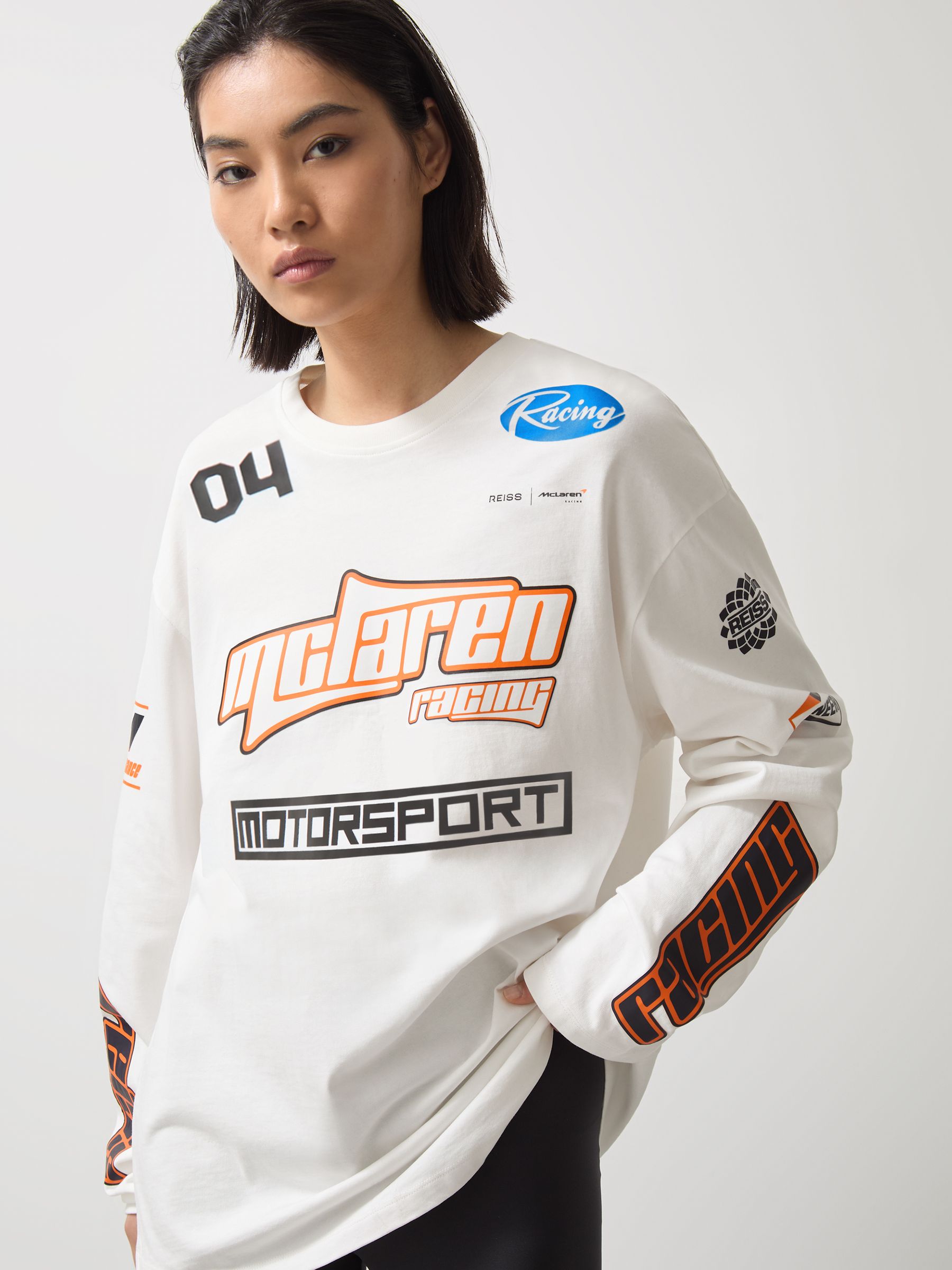 McLaren F1 Team Cotton Logo T-Shirt Unisex Fit in White - Image 3 of 8
