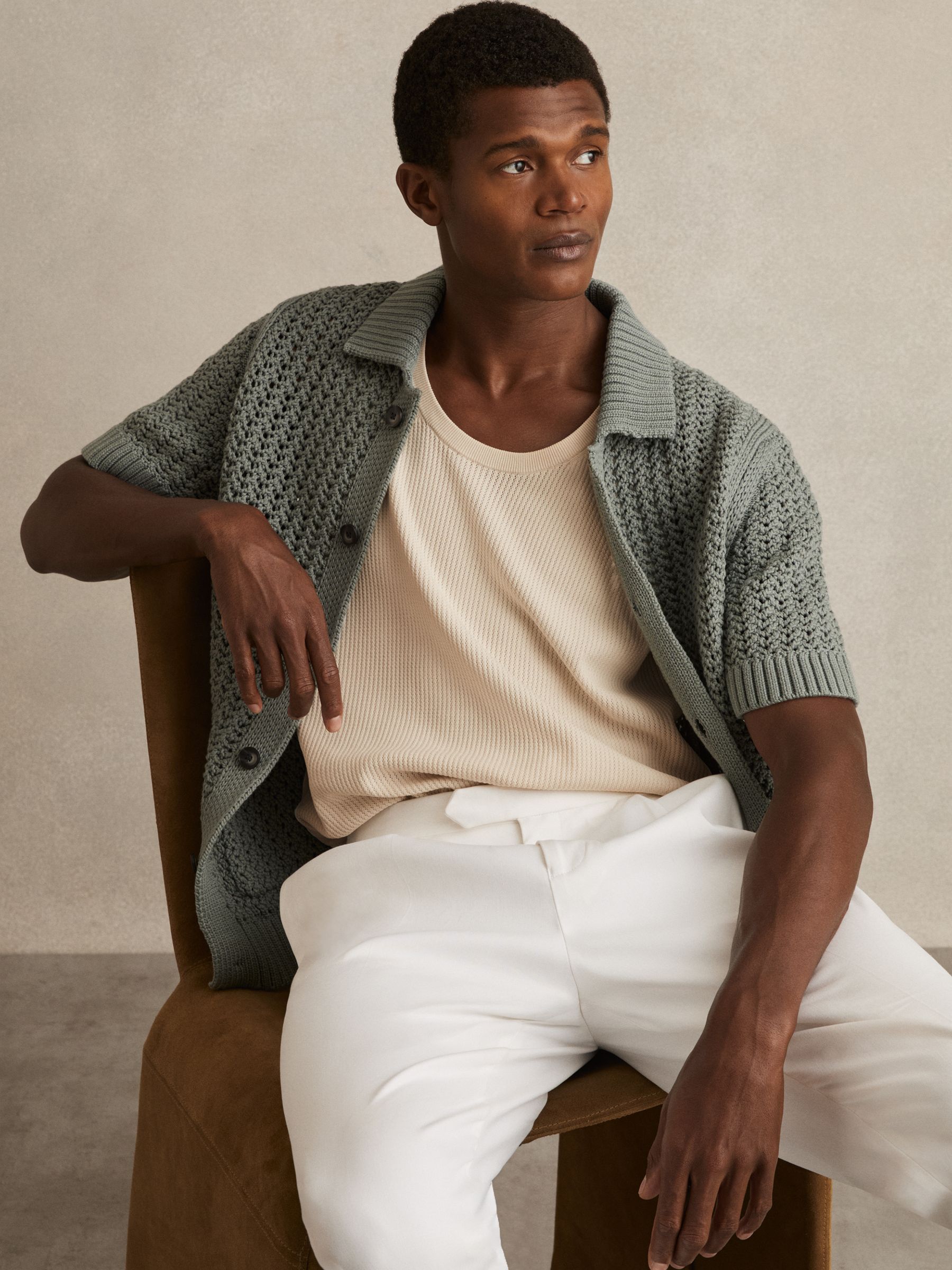 Textured Crew Neck Ribbed Vest in Off White - Image 3 of 6