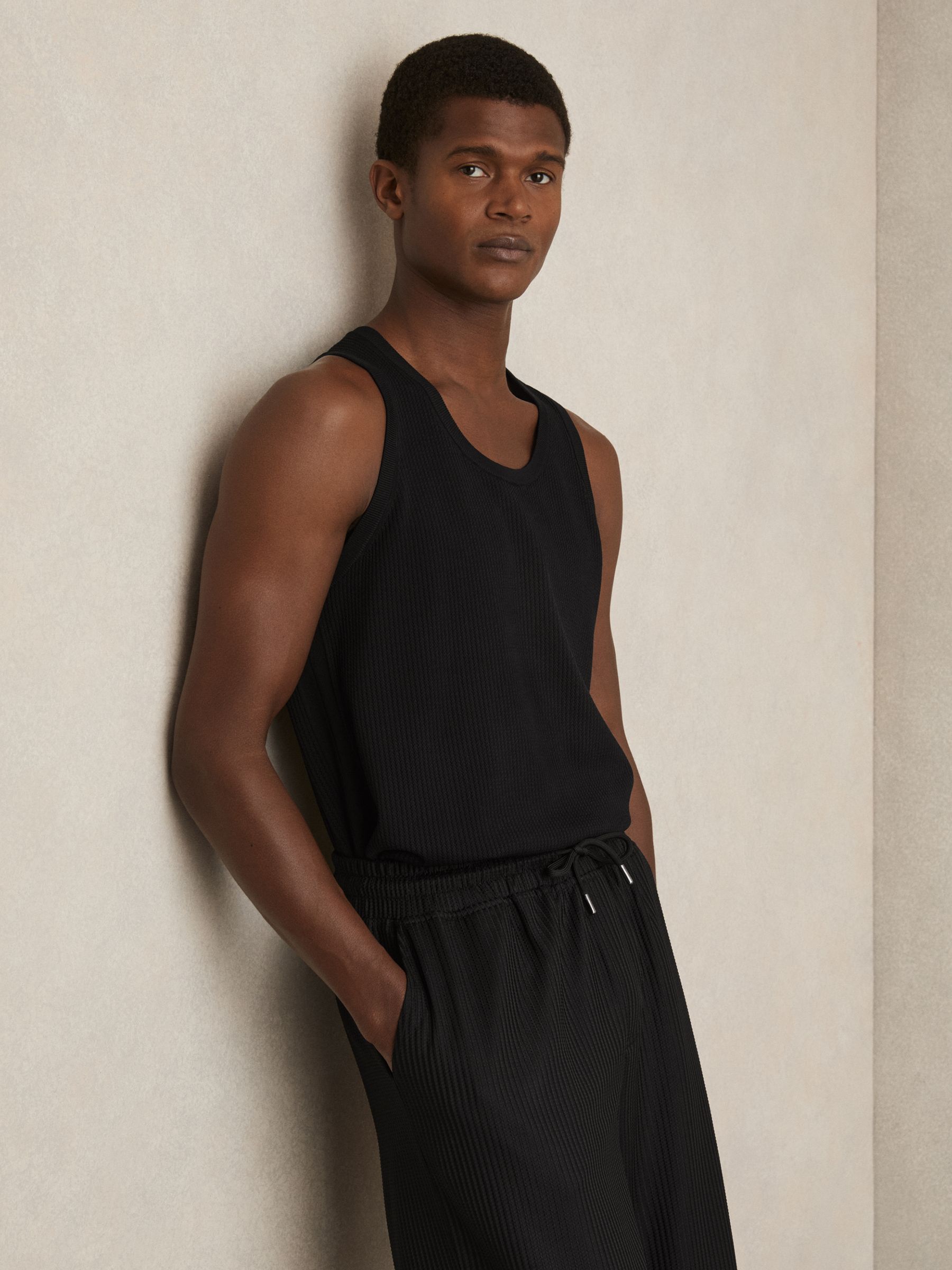Textured Crew Neck Ribbed Vest in Black - Image 1 of 6