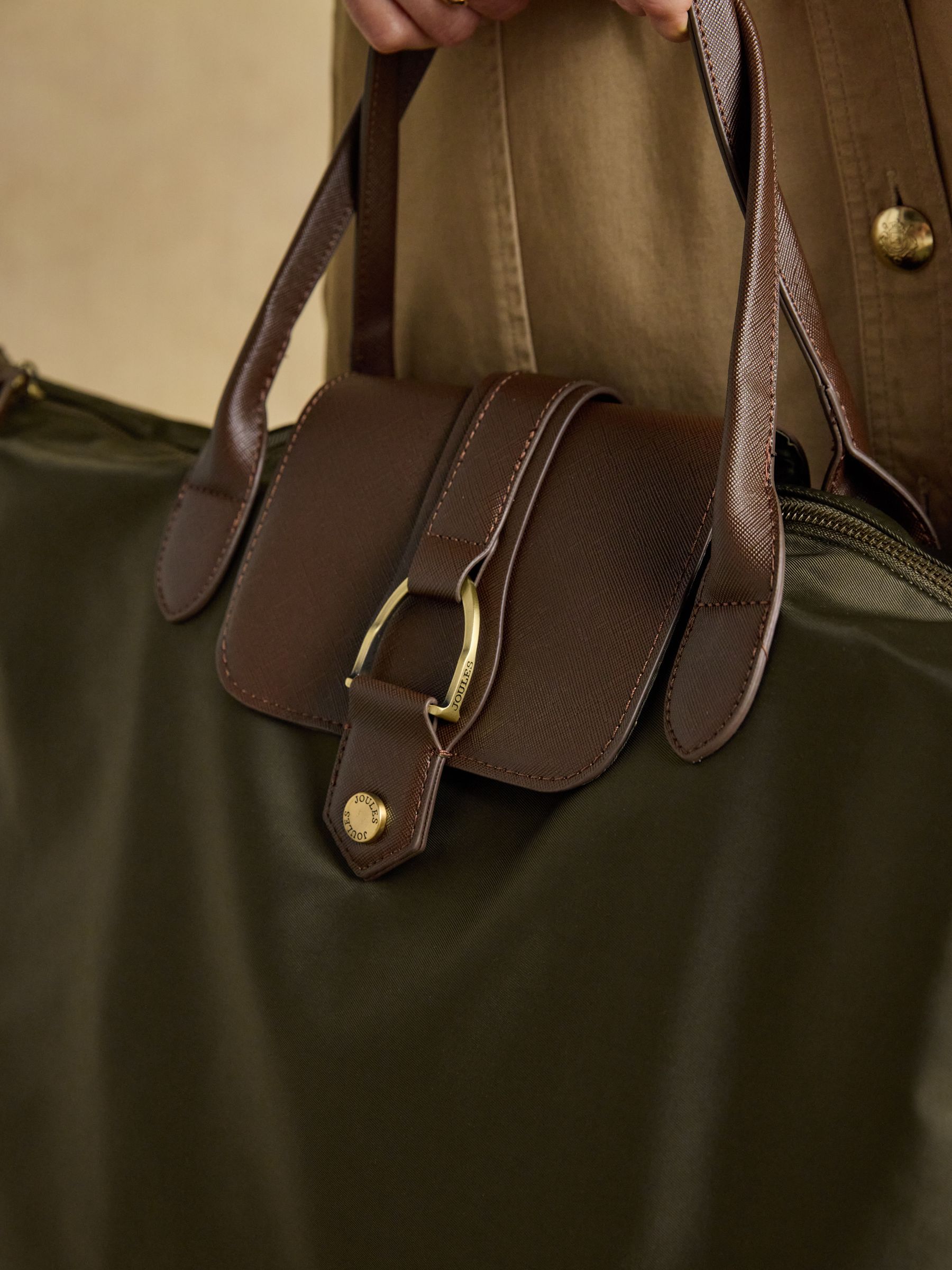 Edie Khaki Green Weekend Bag with Shoulder Strap - Image 5 of 10