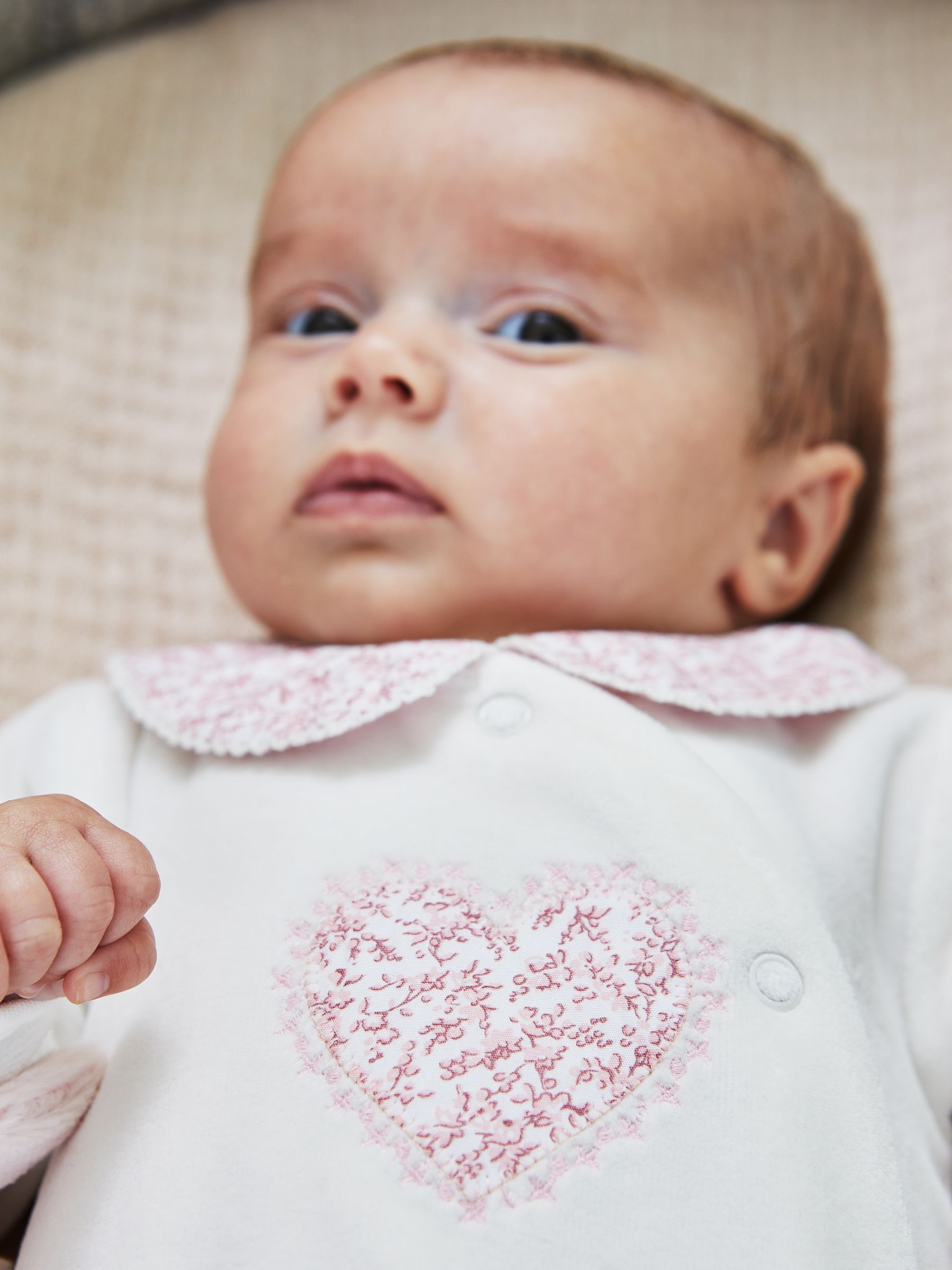 White Personalised Velour Appliqué Collar Sleepsuit - Image 3 of 6
