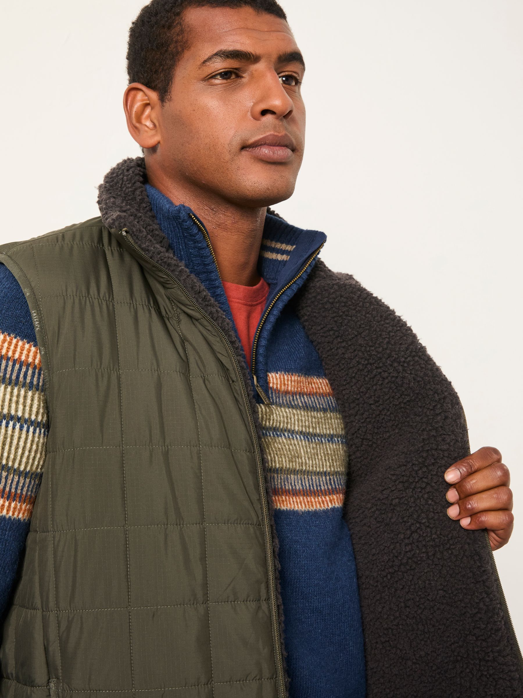 Tromso Khaki Green 2 in 1 Reversible Gilet - Image 6 of 9