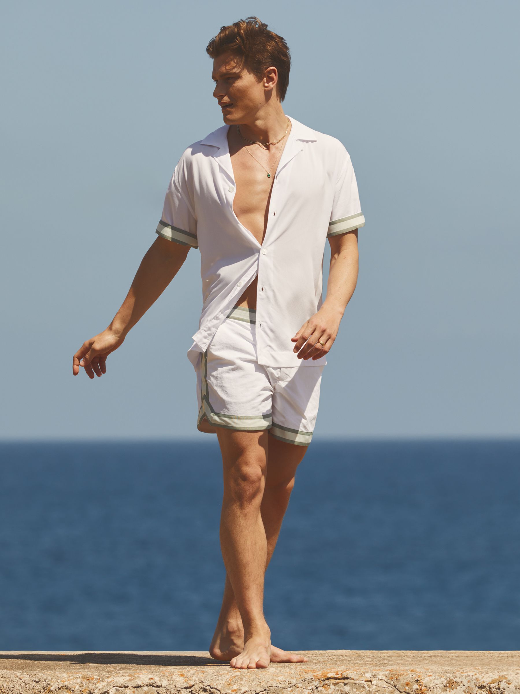 Reiss | Ché Cuff Detail Cuban Collar Shirt in White - Image 2 of 5