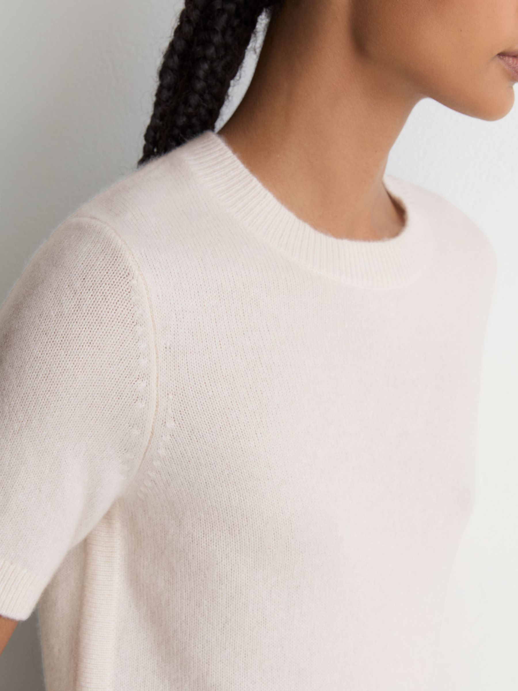 100% Cashmere Crew-Neck T-Shirt in Ivory - Image 4 of 6