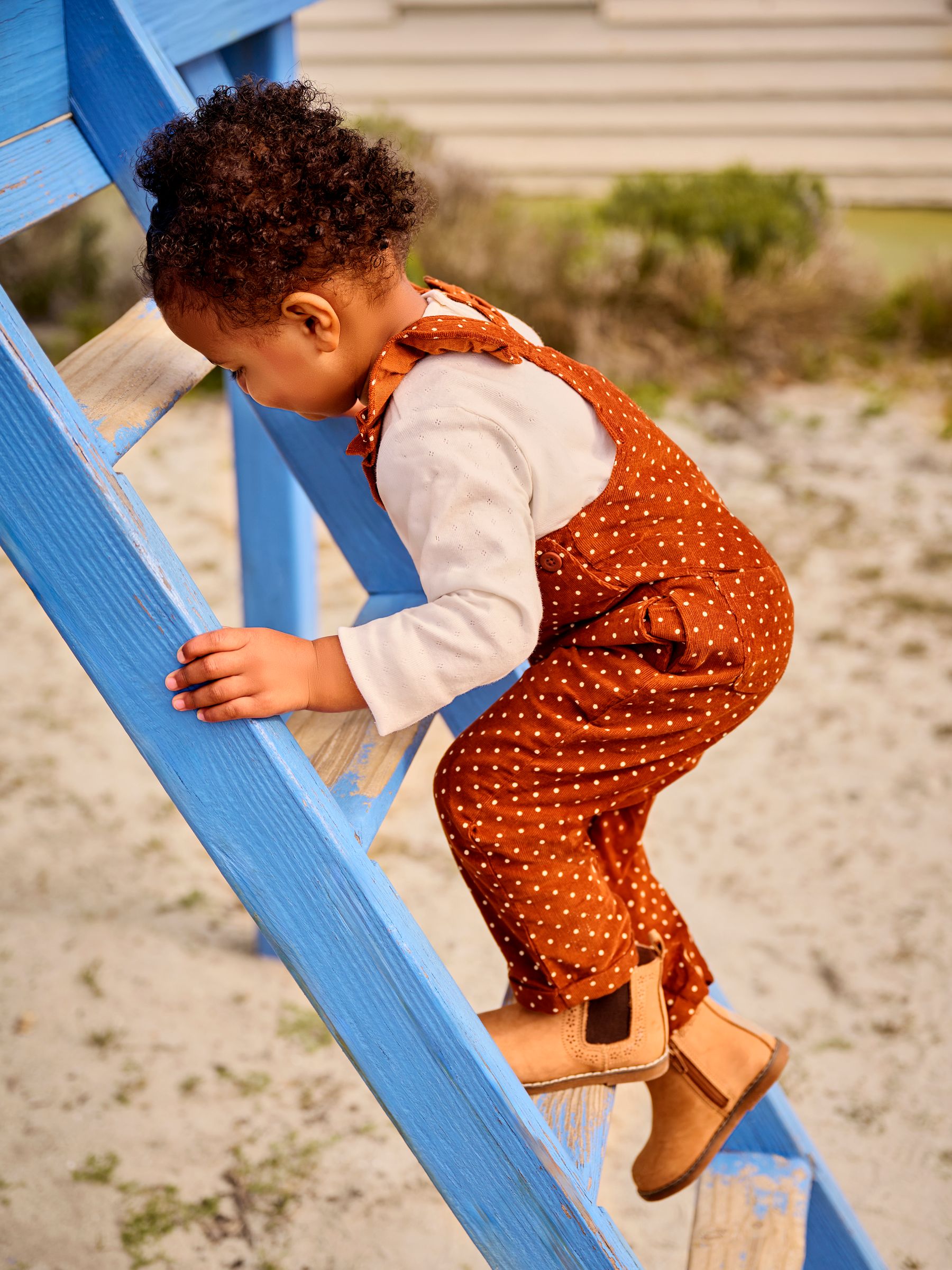 Toffee Frill Co-ord Dungarees And Top Set - Image 4 of 4