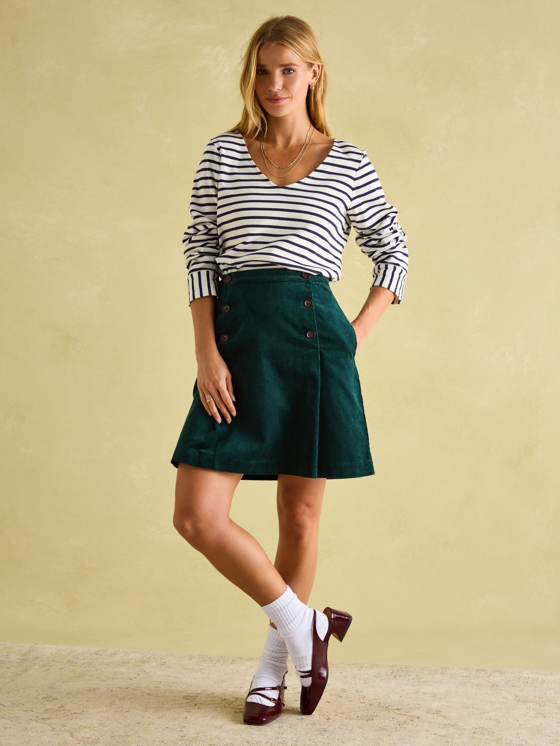 Harbour Cream/Navy V-Neck Jersey Top - Image 3 of 6