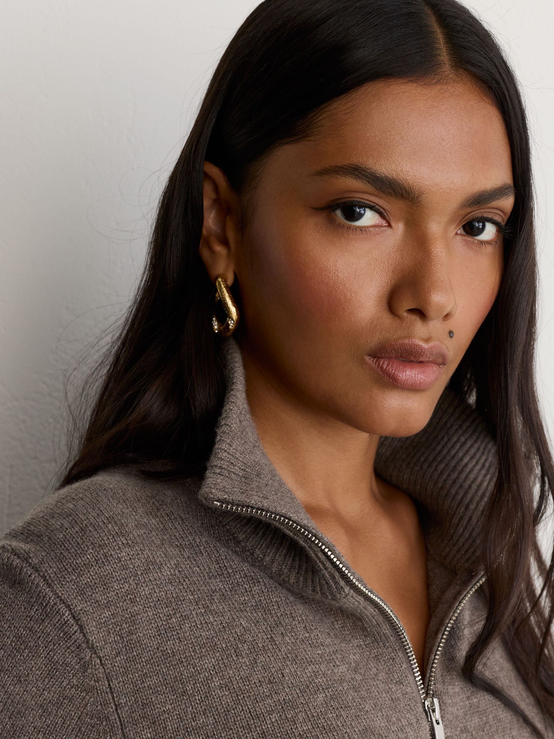 Wool-Cashmere Half-Zip Jumper in Dark Neutral - Image 4 of 6