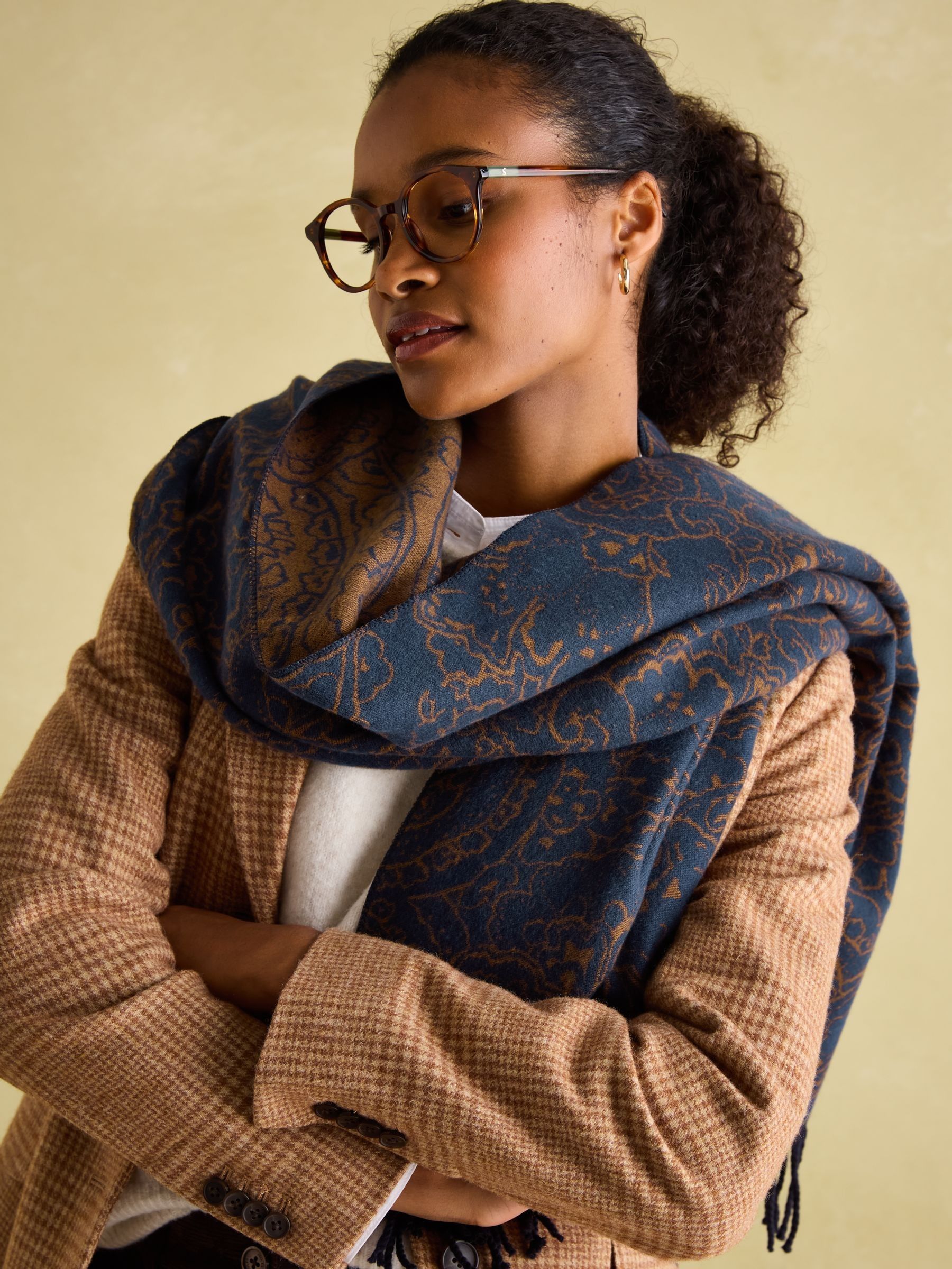 Elissa Navy & Camel Double-Sided Jacquard Scarf - Image 2 of 5