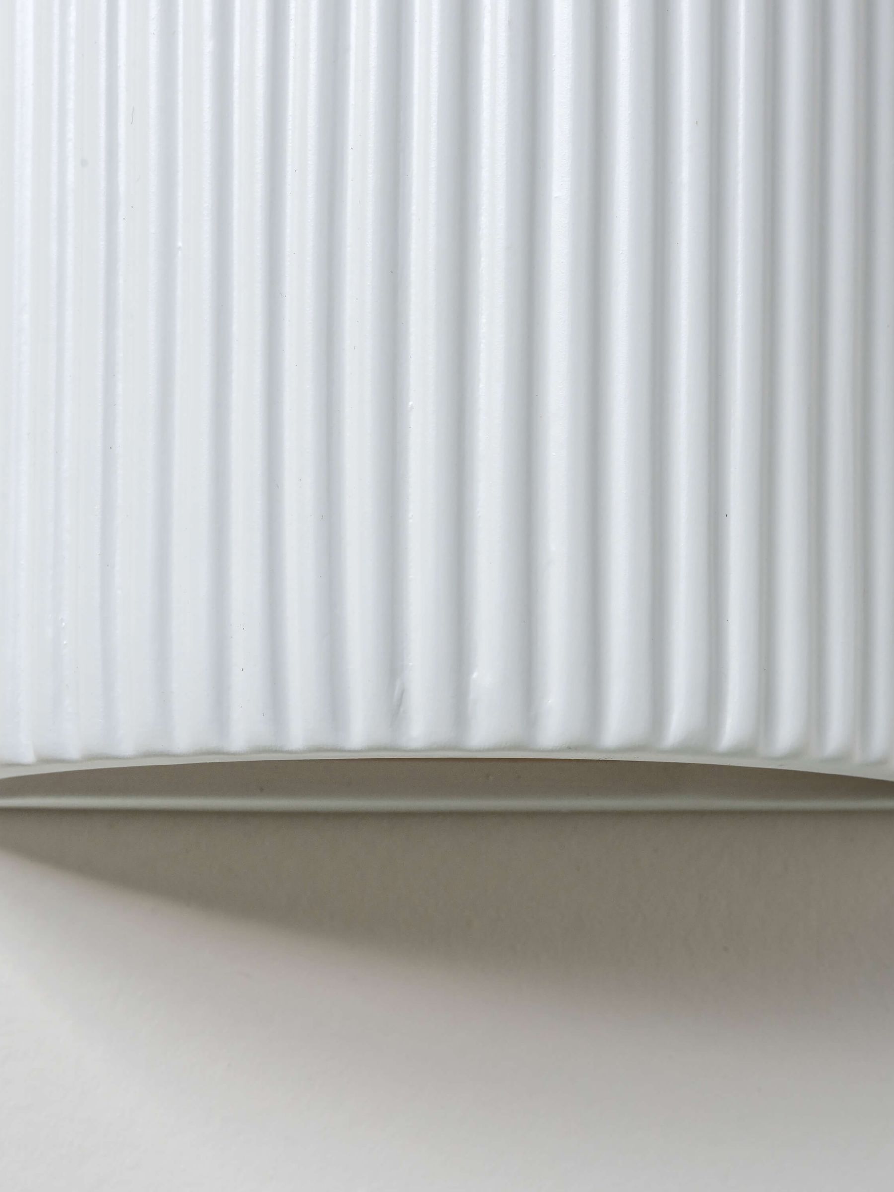 Houseof. White Ceramic Pillar Outdoor Wall Light - Image 4 of 4