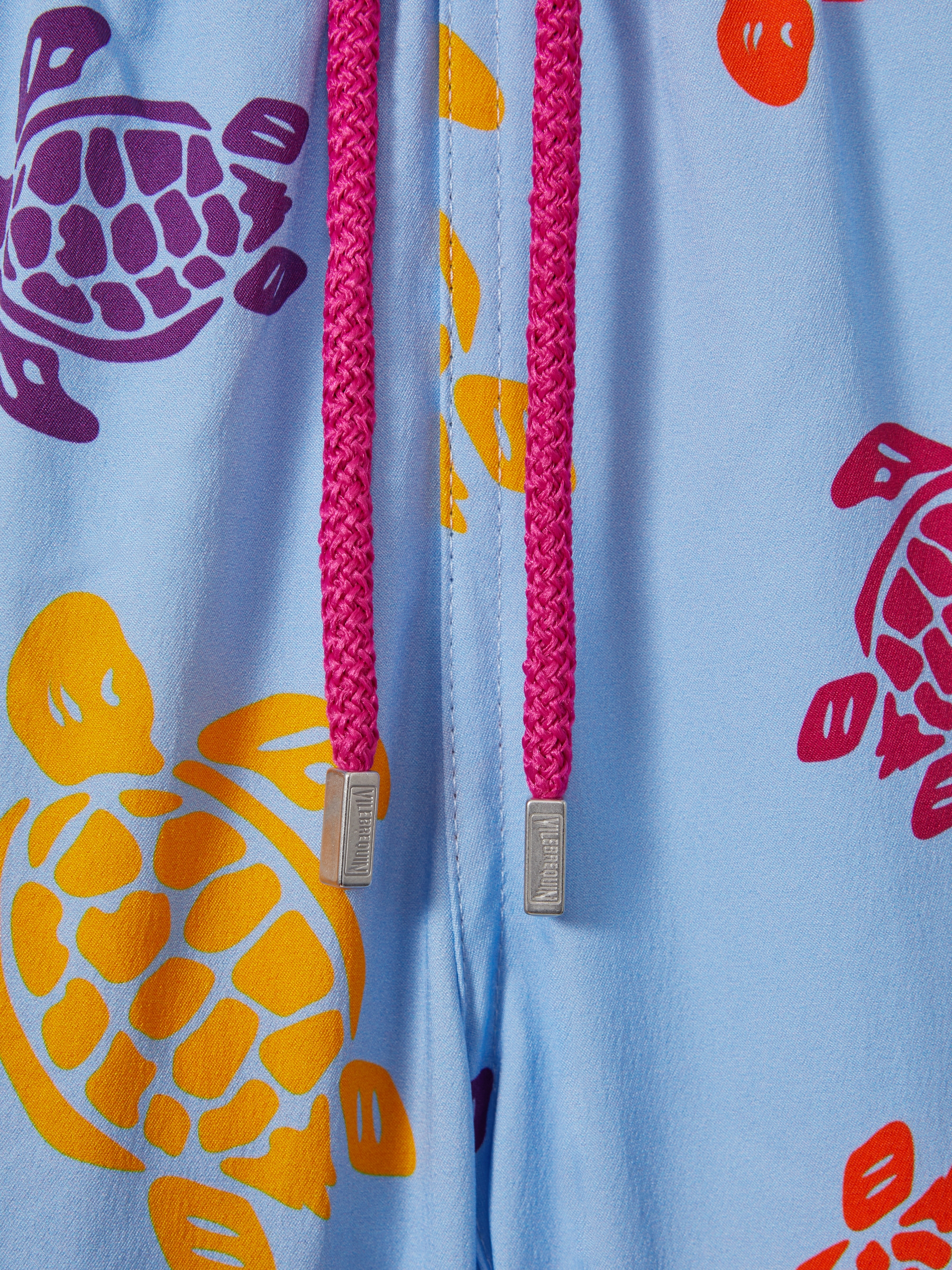 Vilebrequin Turtle Print Swim Shorts in Fleur De Lin Blue - Image 2 of 2