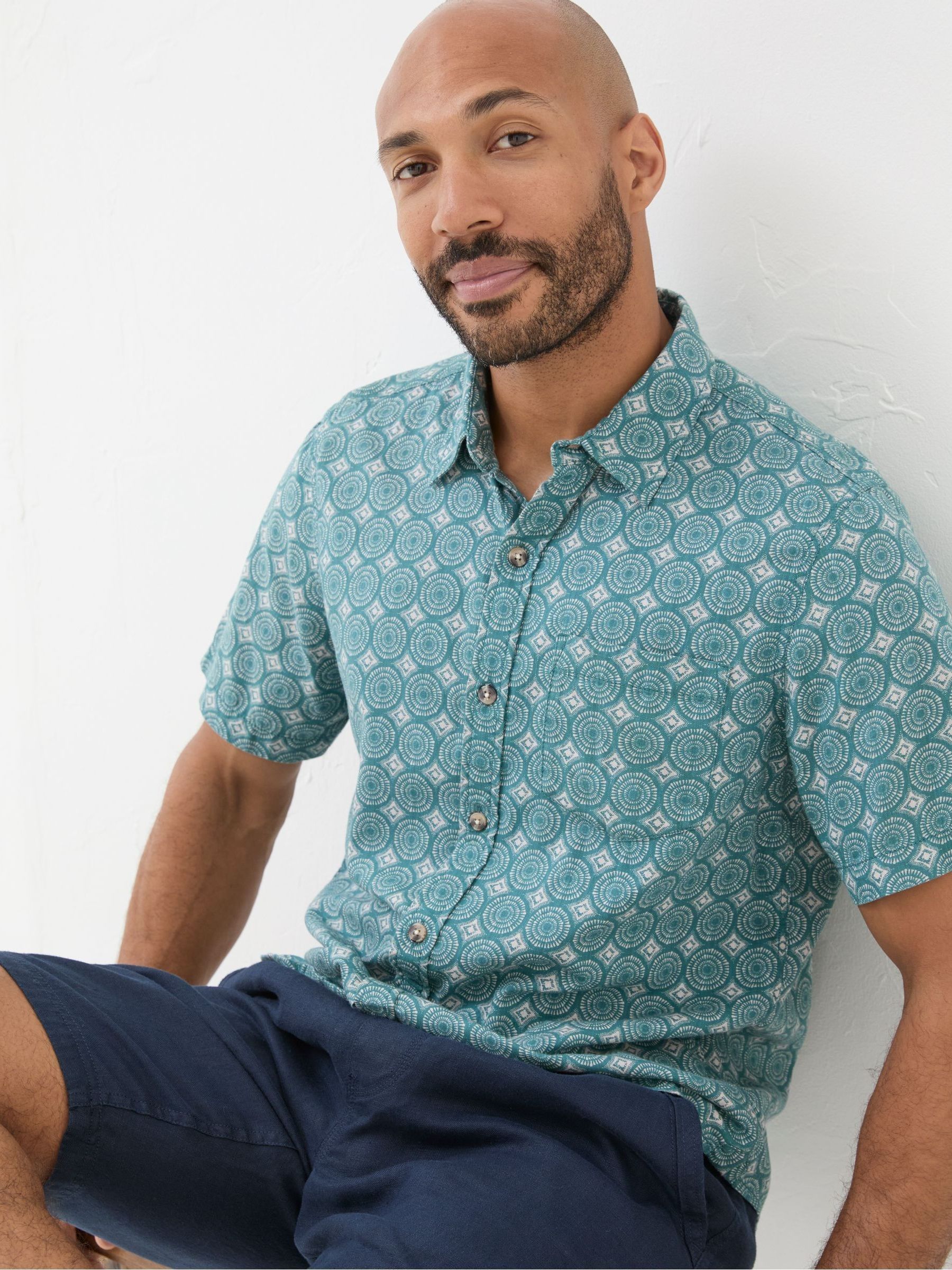Green Short Sleeve Snave Tile Print Shirt - Image 3 of 6