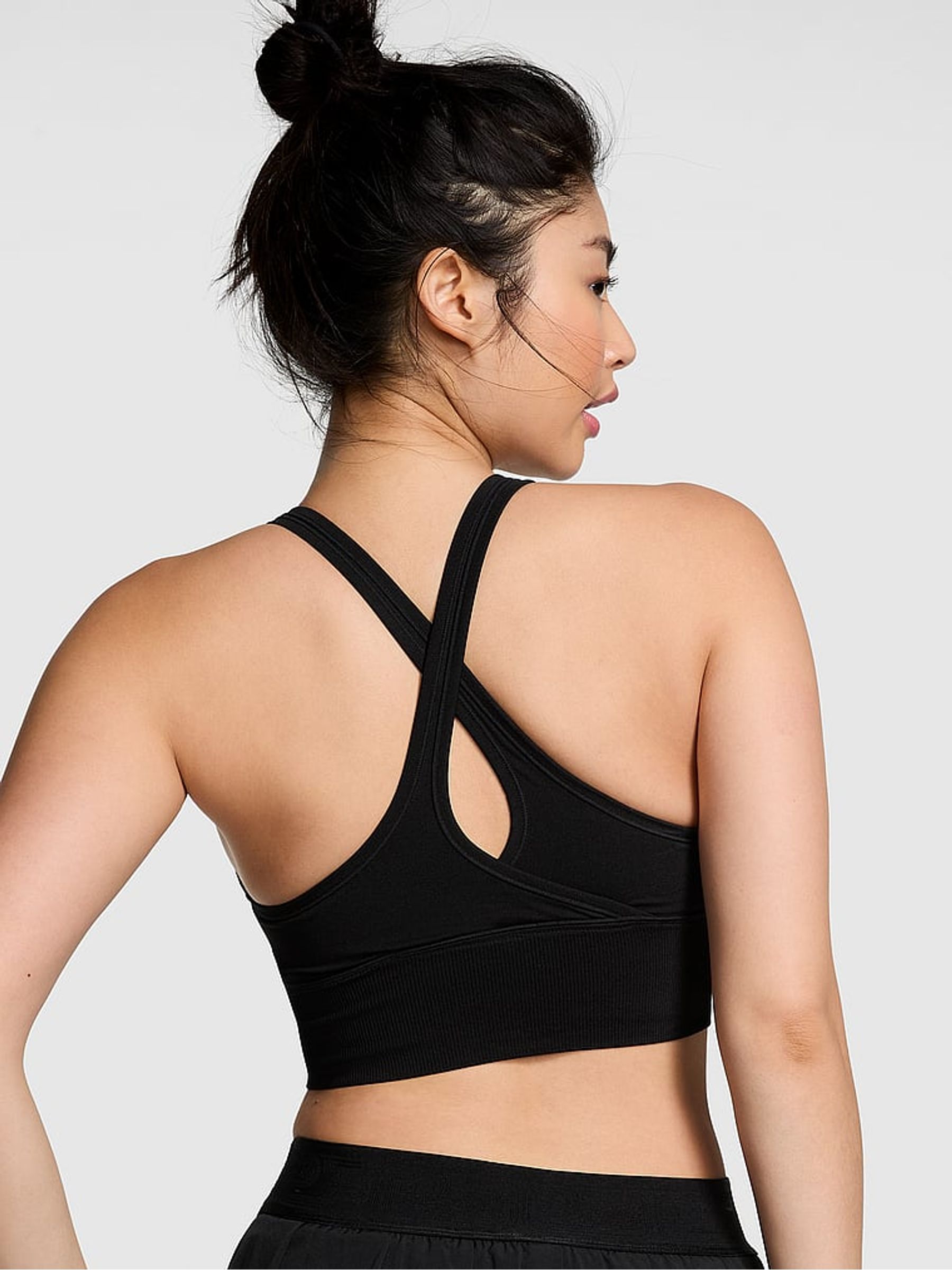 Black Seamless Sports Bra Top - Image 2 of 4