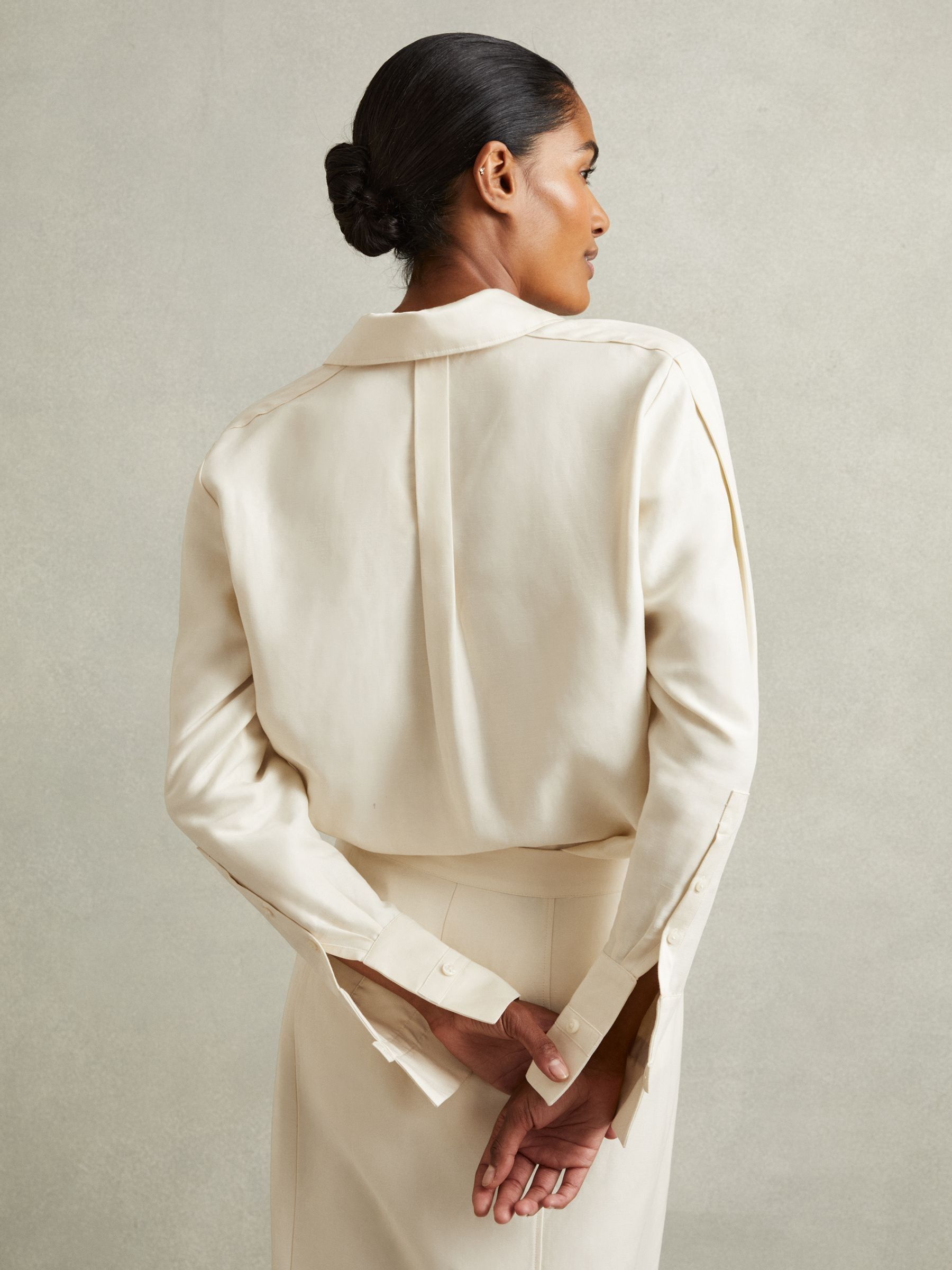 Caro Beige Viscose-Linen High-Low Shirt - Image 4 of 7