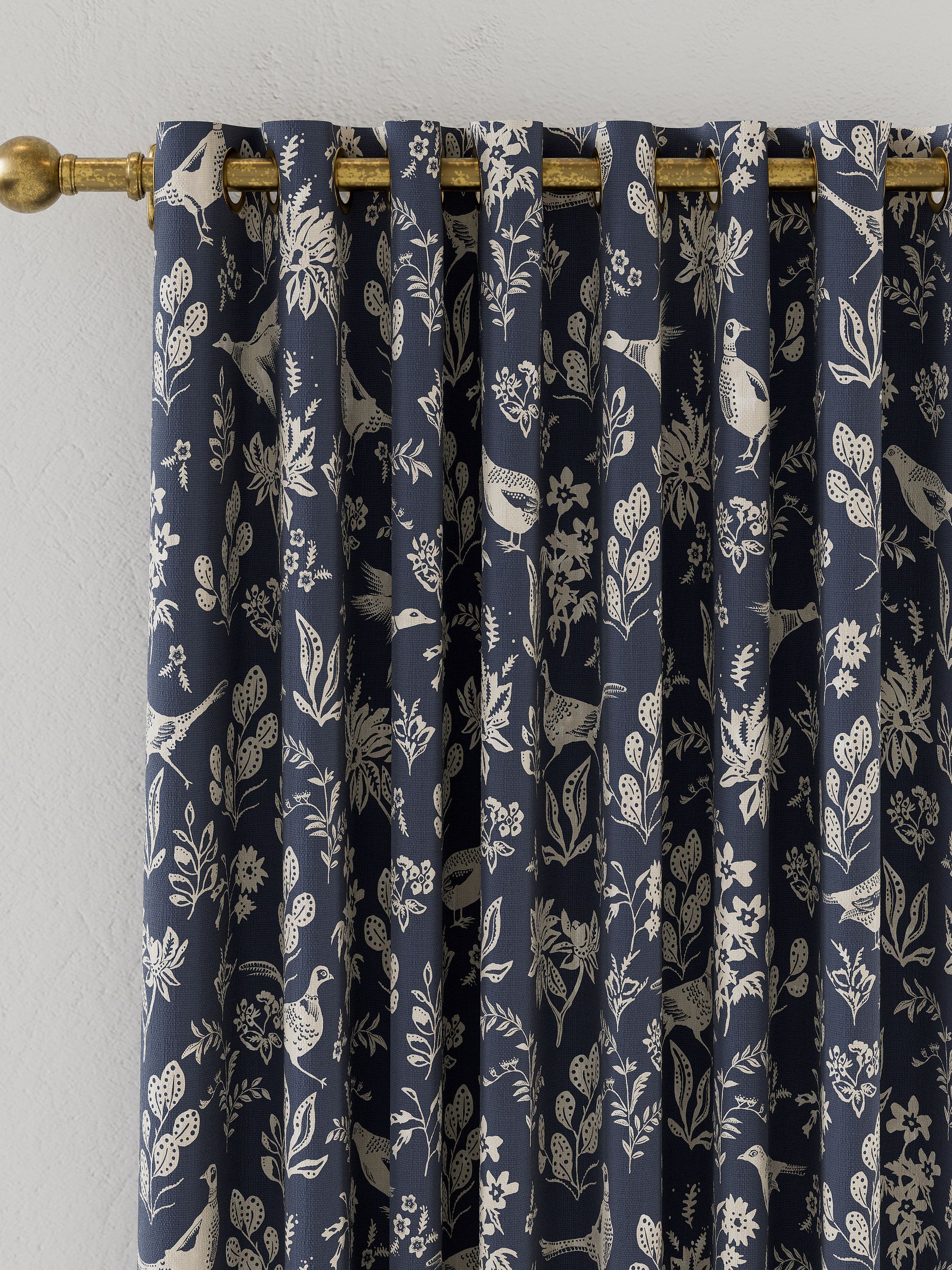Festival Pheasants Set of 2 Navy Blackout Eyelet Curtains - Image 2 of 3
