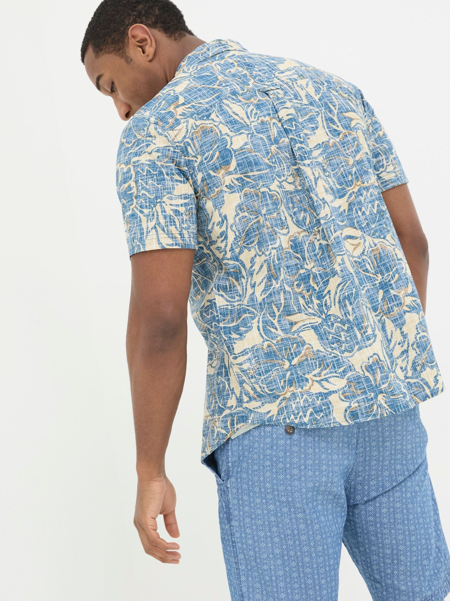 Blue Vintage Tropical Print Shirt - Image 2 of 5