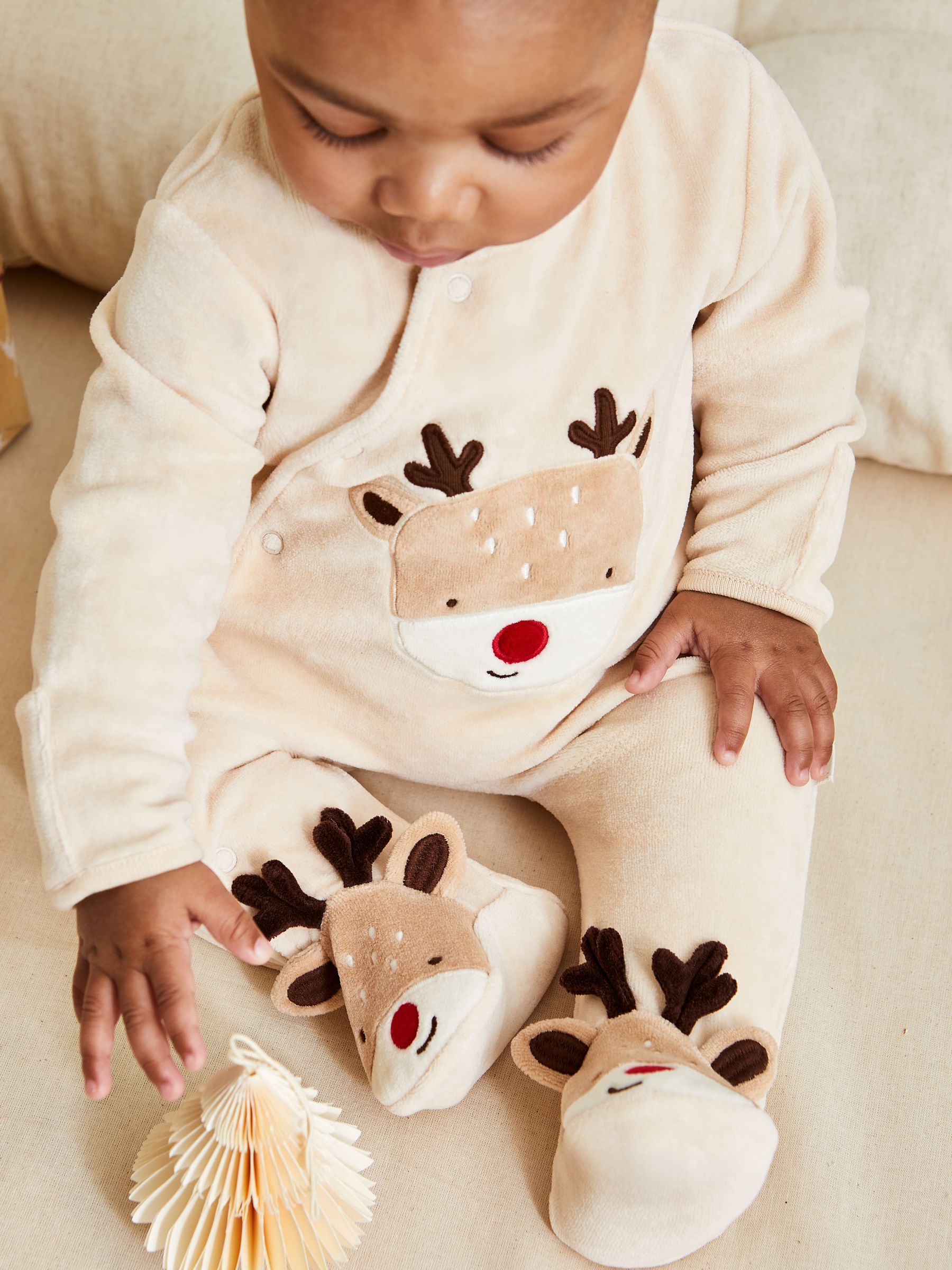 Brown Baby Reindeer Novelty Hat - Image 2 of 8