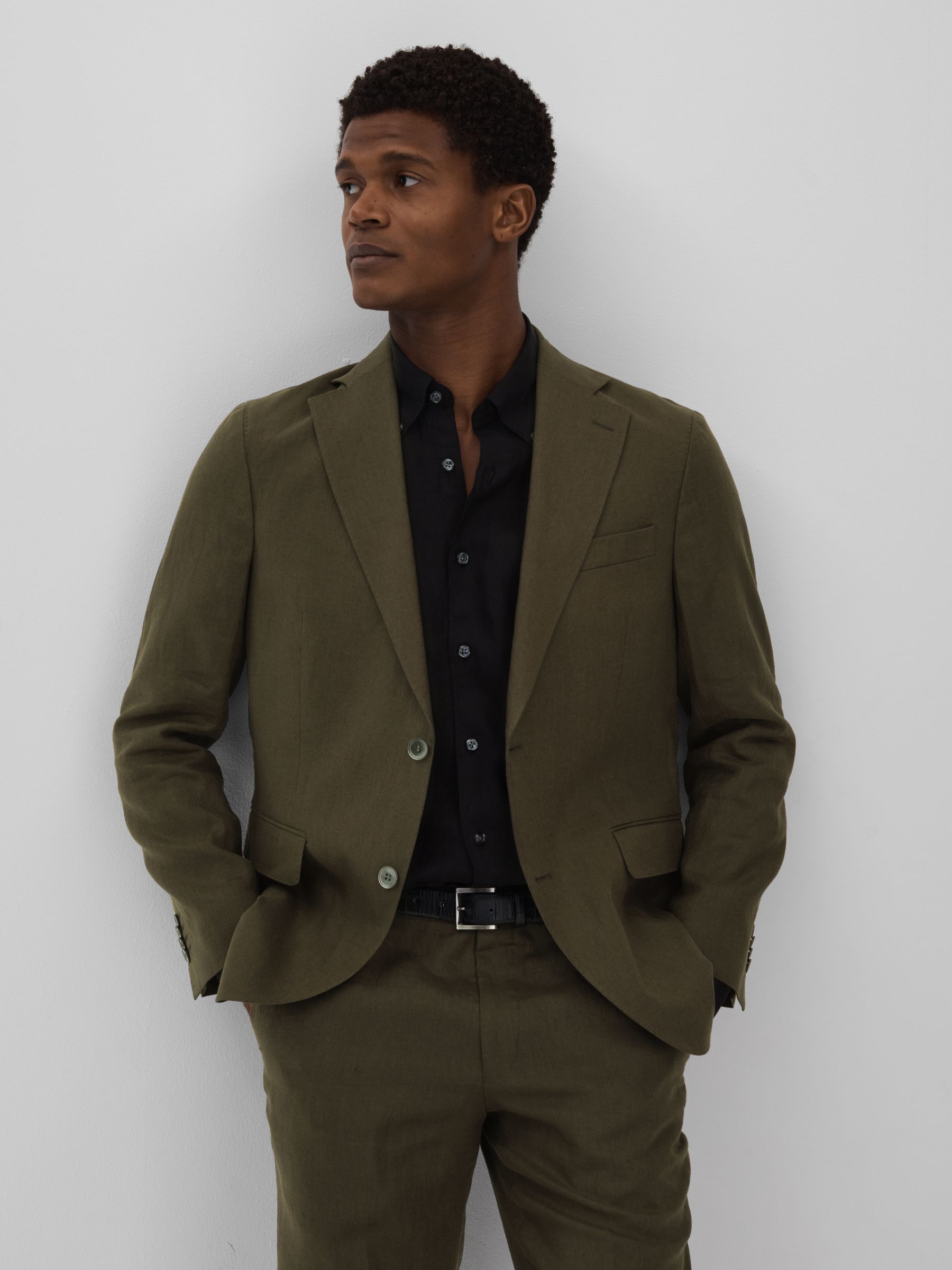 Oscar Jacobson Linen Double Breasted Blazer in Green - Image 3 of 7