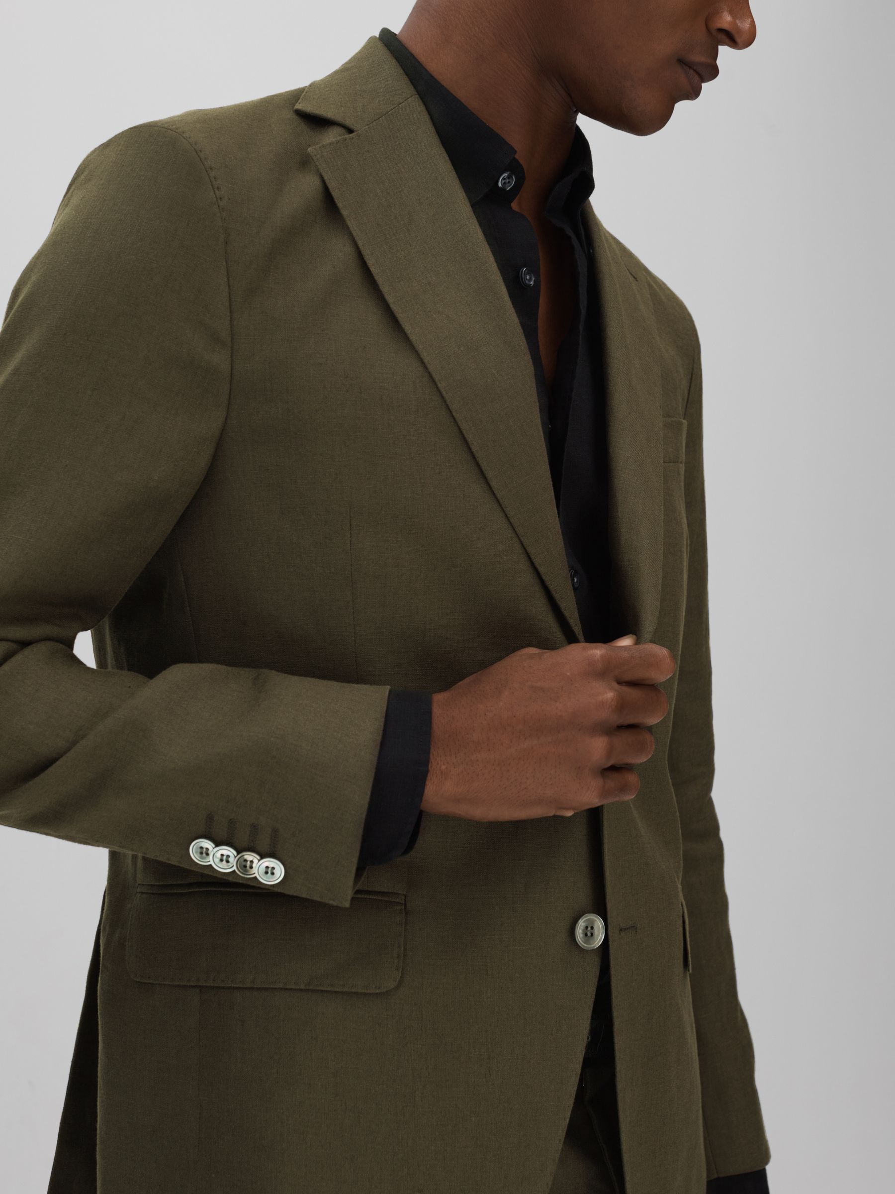 Oscar Jacobson Linen Double Breasted Blazer in Green - Image 4 of 7