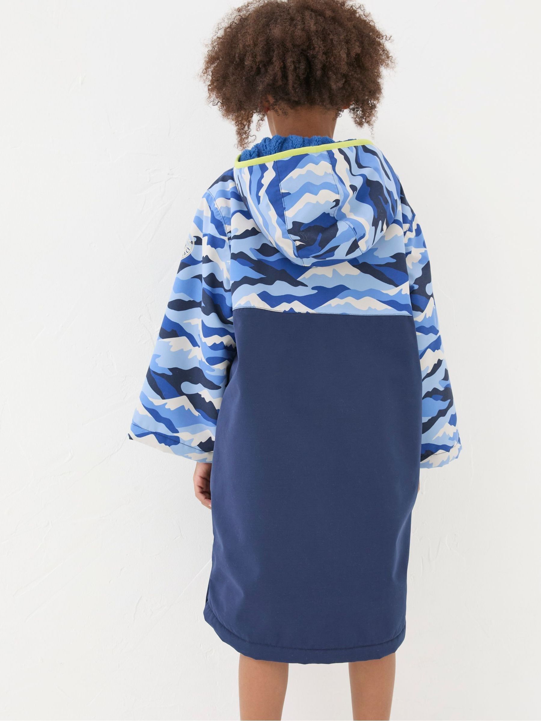 Blue Waterproof Changing Robe - Image 2 of 6