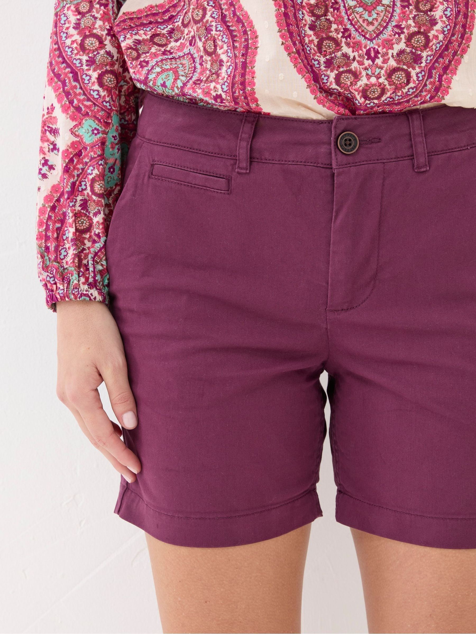 Padstow Purple Chino Shorts - Image 3 of 4