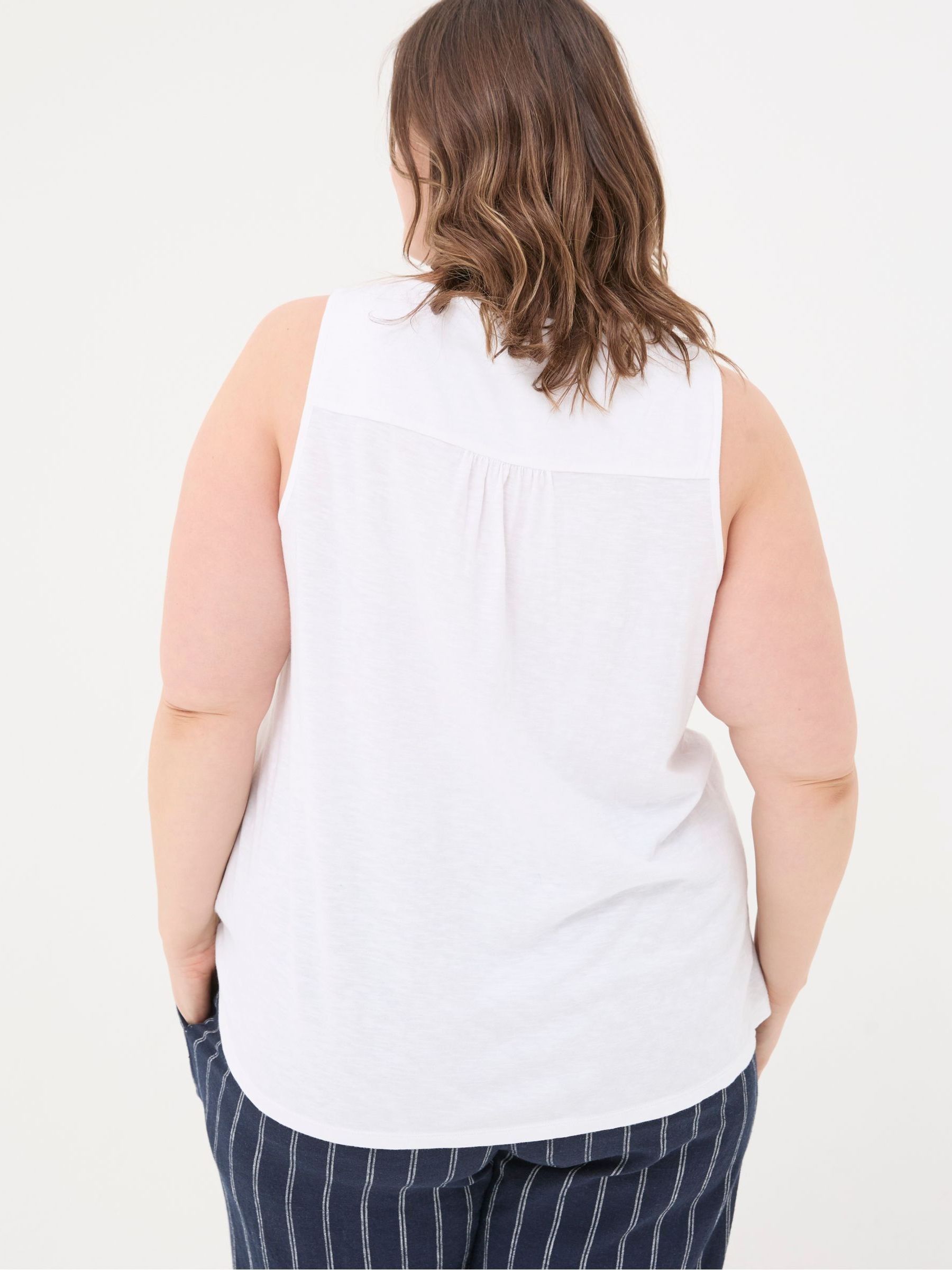 Flora White Vest - Image 6 of 7