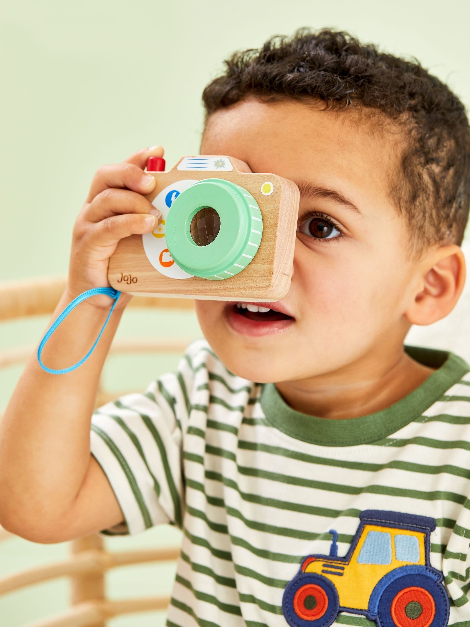 Wooden Camera - Image 4 of 4