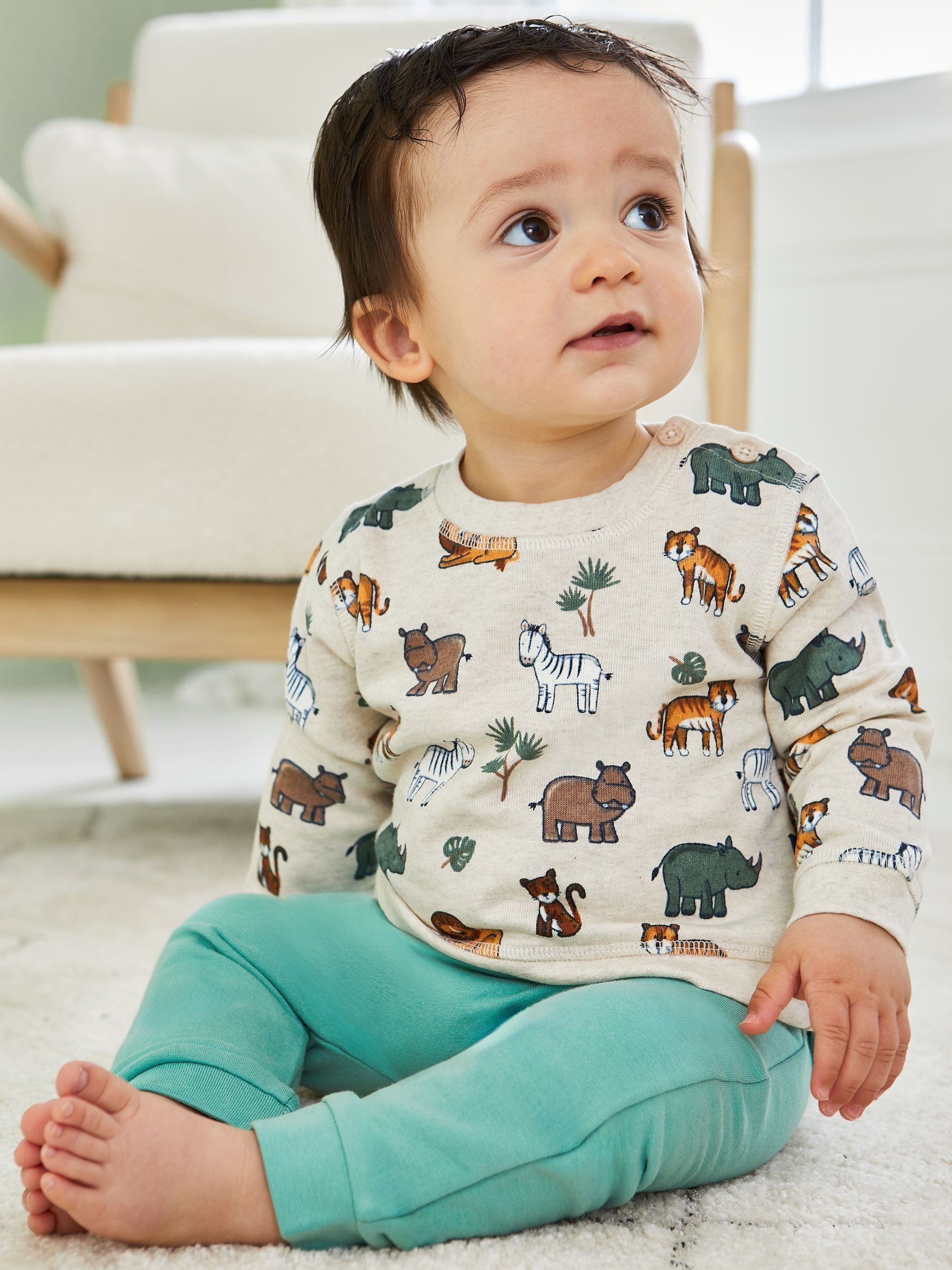 Natural Safari Animals Print Sweatshirt & Jogger Set - Image 7 of 7