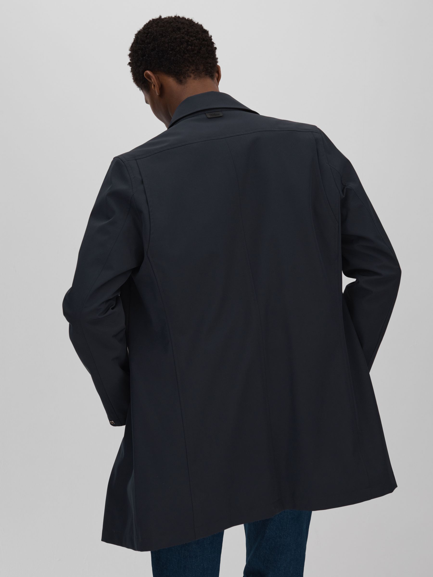 Oscar Jacobson Water-Repellent Single Breasted Car Coat in Navy - Image 5 of 6