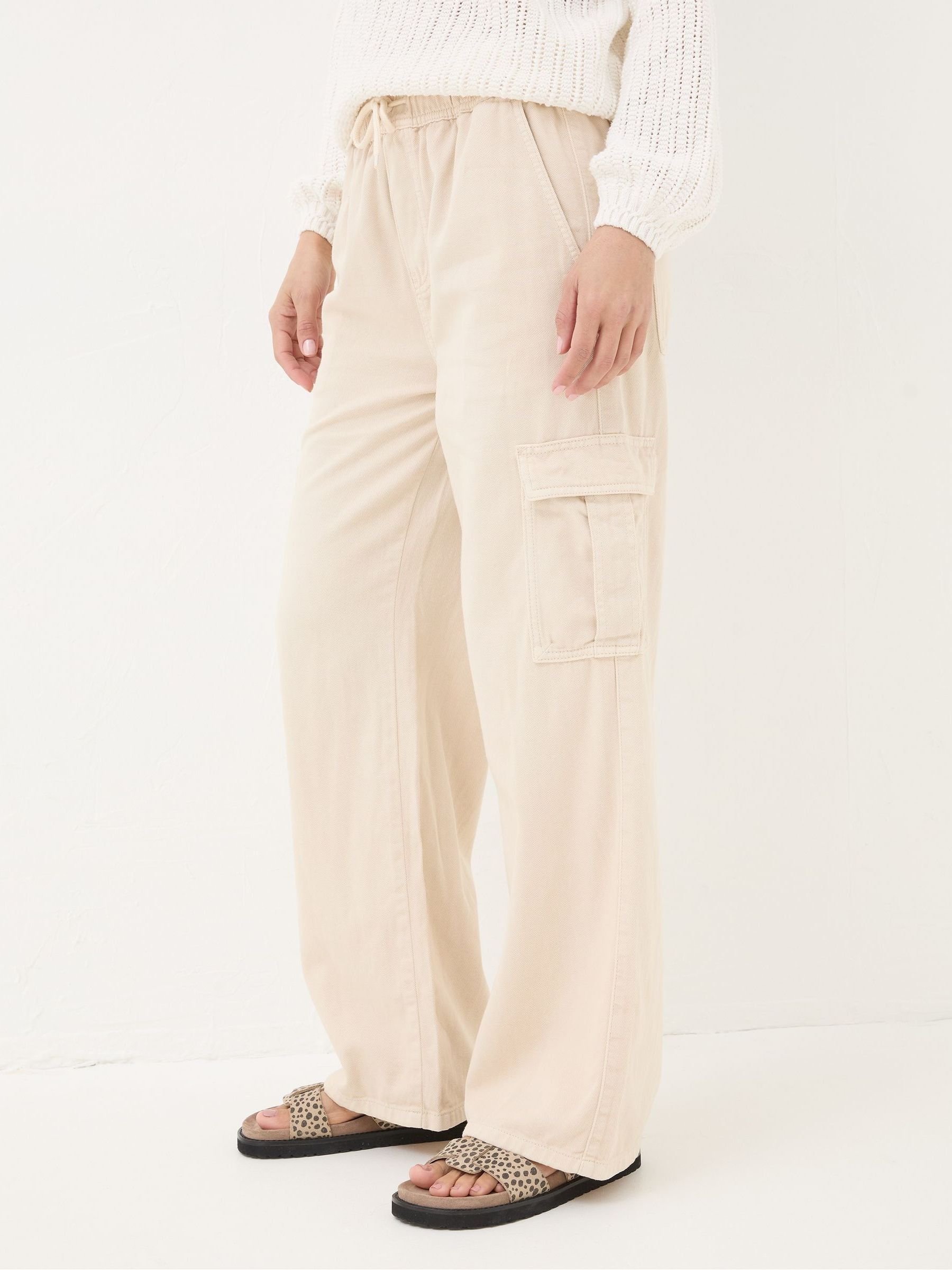Carter Natural Cargo Wide Leg Jeans - Image 3 of 5
