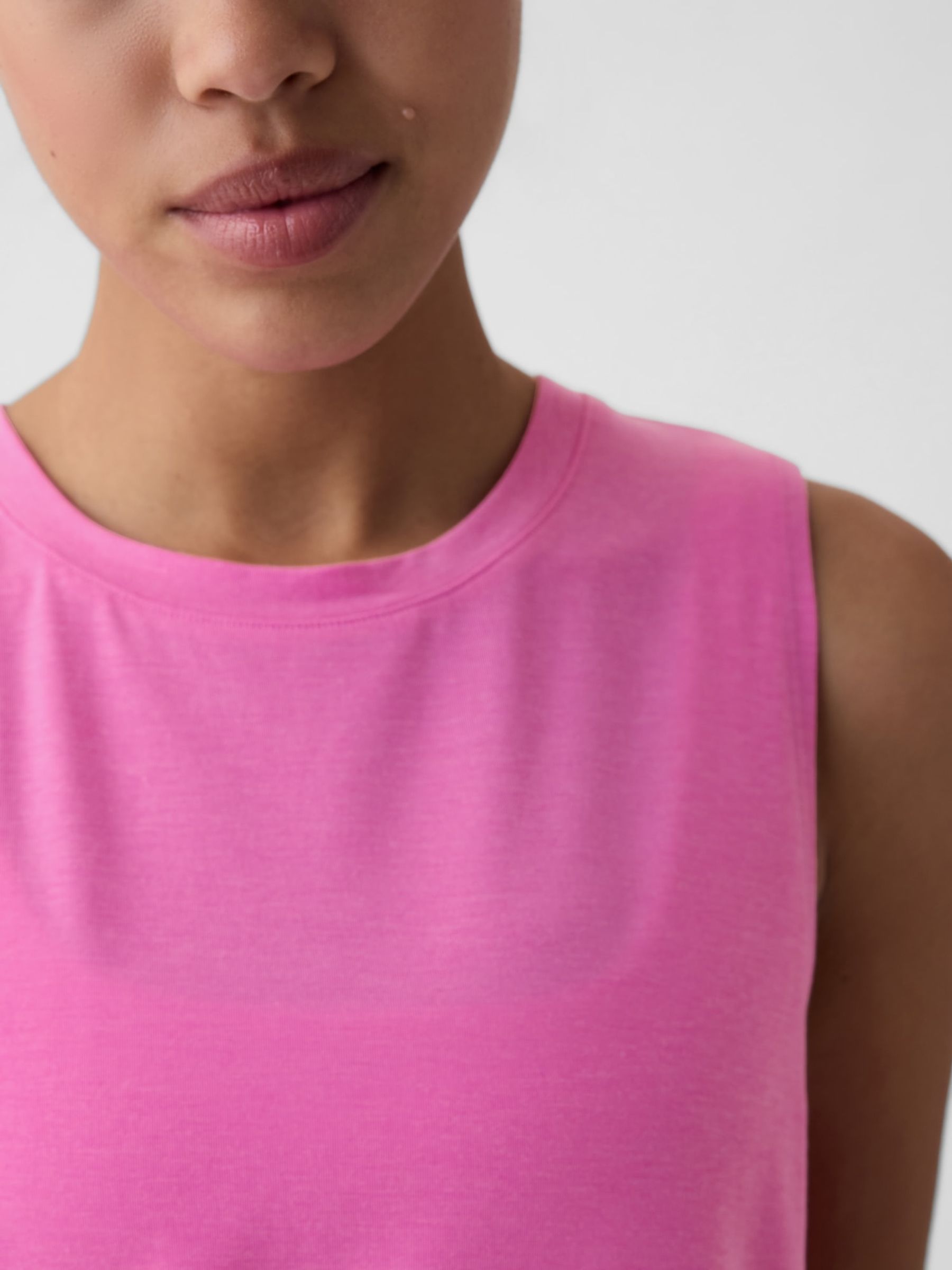 Pink Breathe Cropped Sleeveless Muscle T-Shirt - Image 4 of 5
