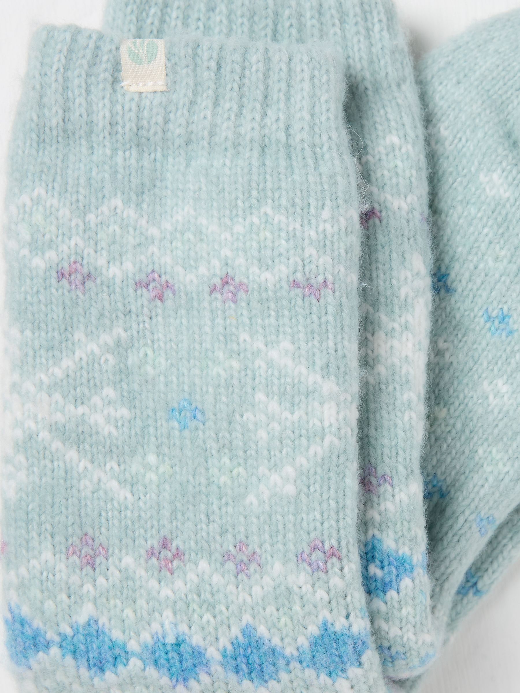Green Fairisle Pattern Supersoft Socks - Image 2 of 2