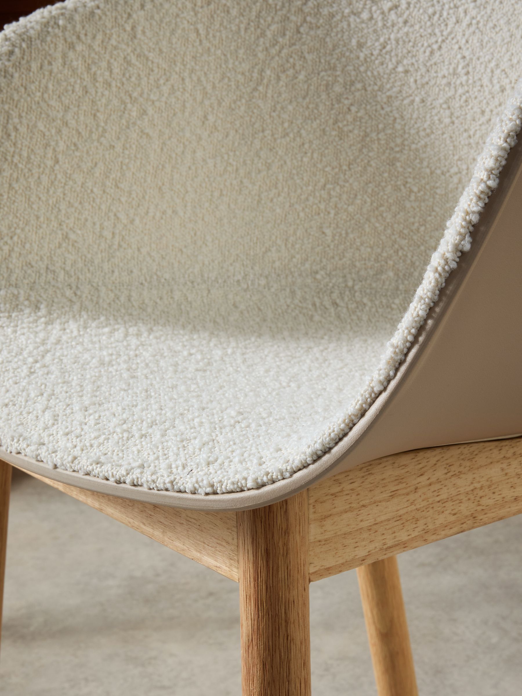 Helle Dining Chair in White and Boucle - Image 3 of 4