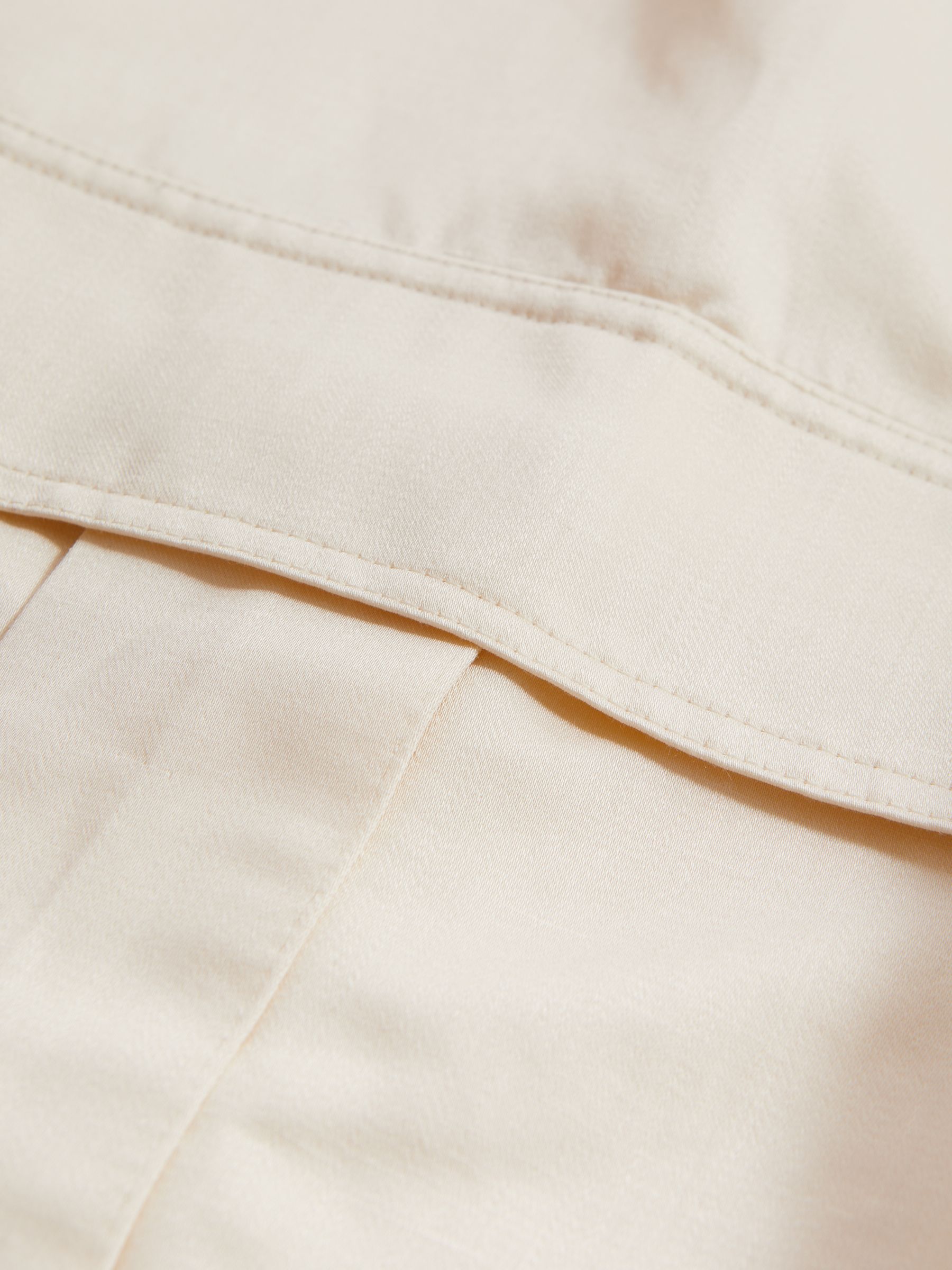 Viscose-Linen Cargo Pocket Tunic Dress in Beige - Image 5 of 5