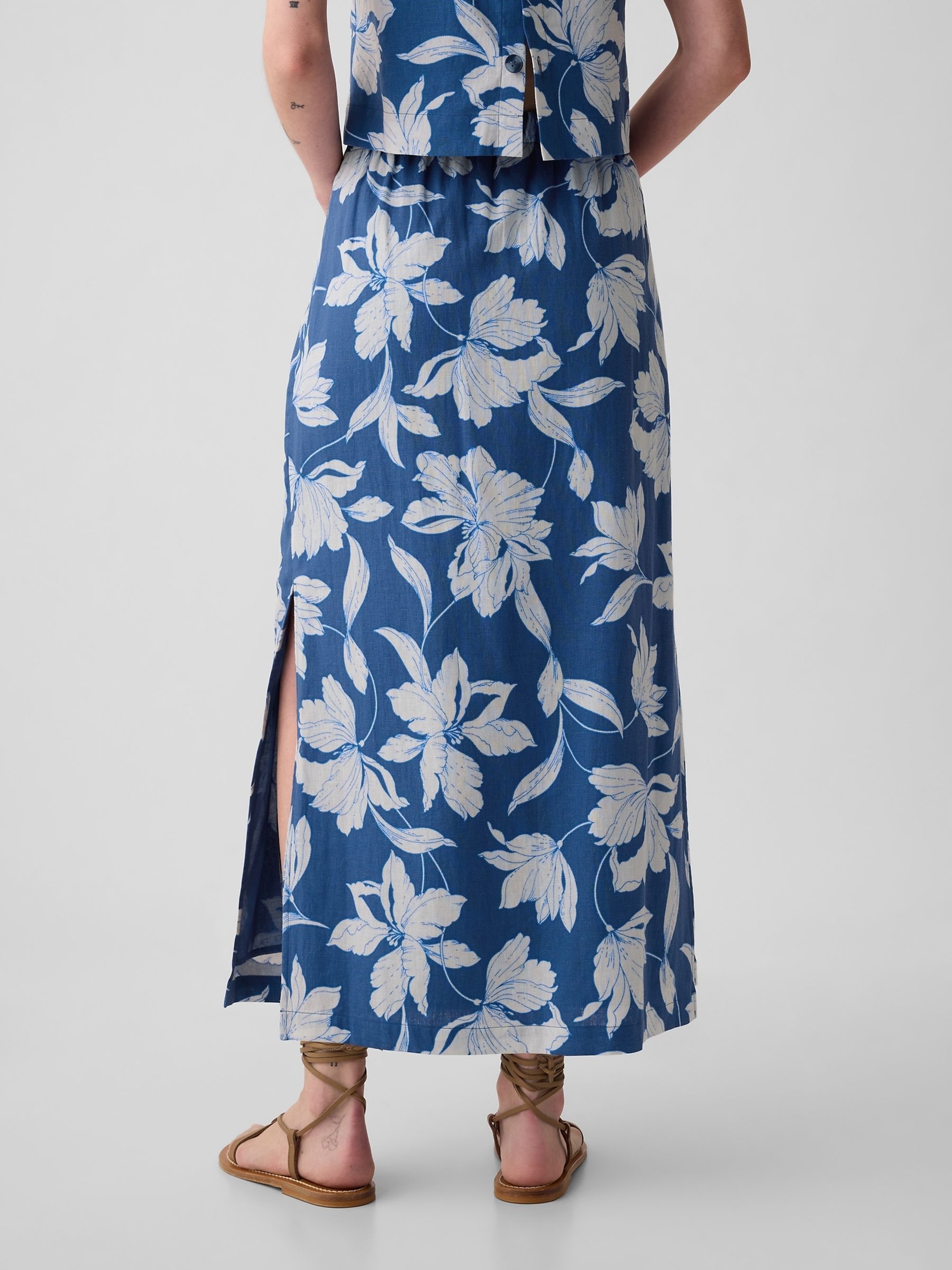 Blue Floral Linen Blend Maxi Skirt - Image 2 of 5