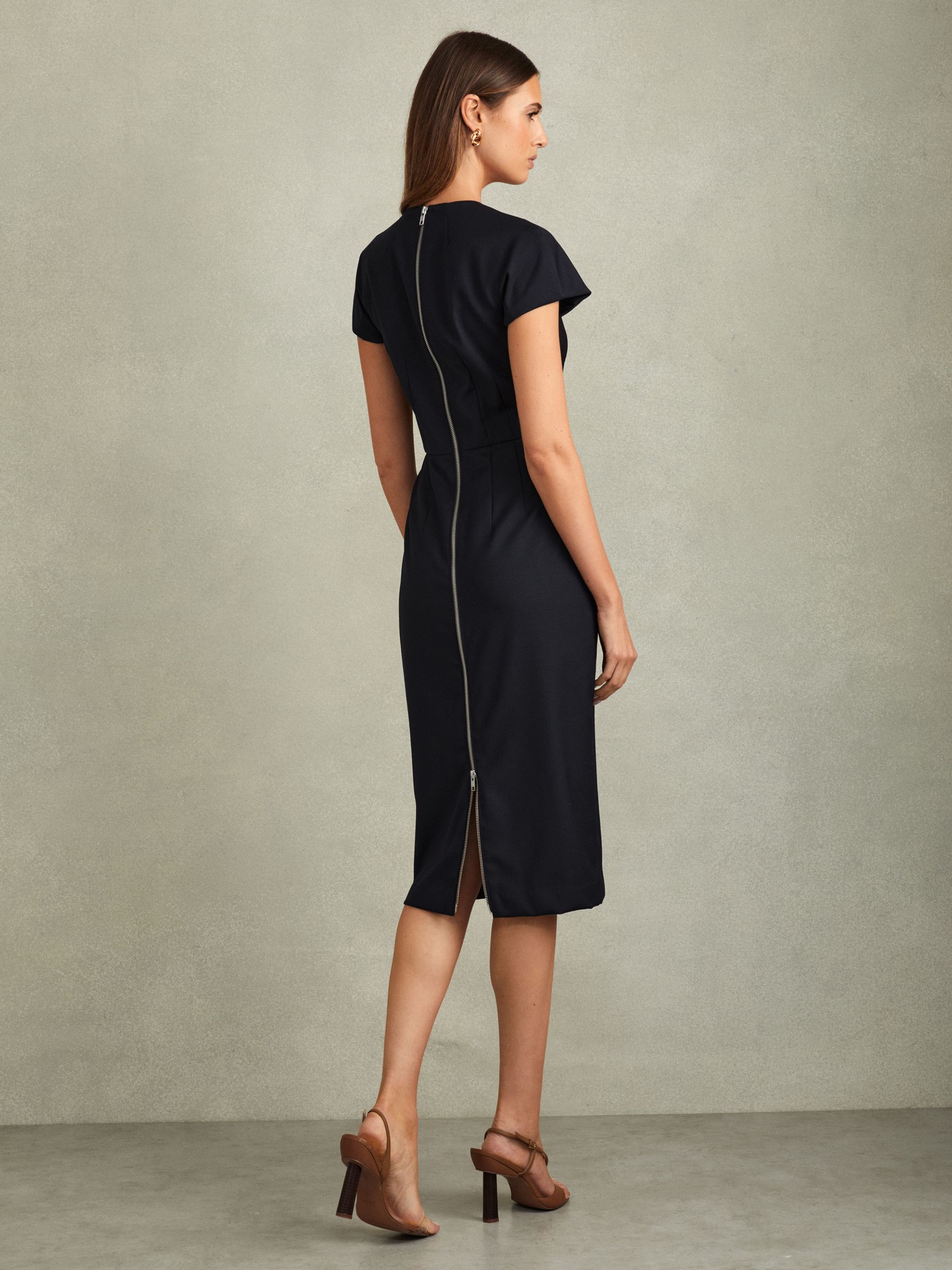 Textured Cap Sleeve Midi Dress in Navy - Image 4 of 5