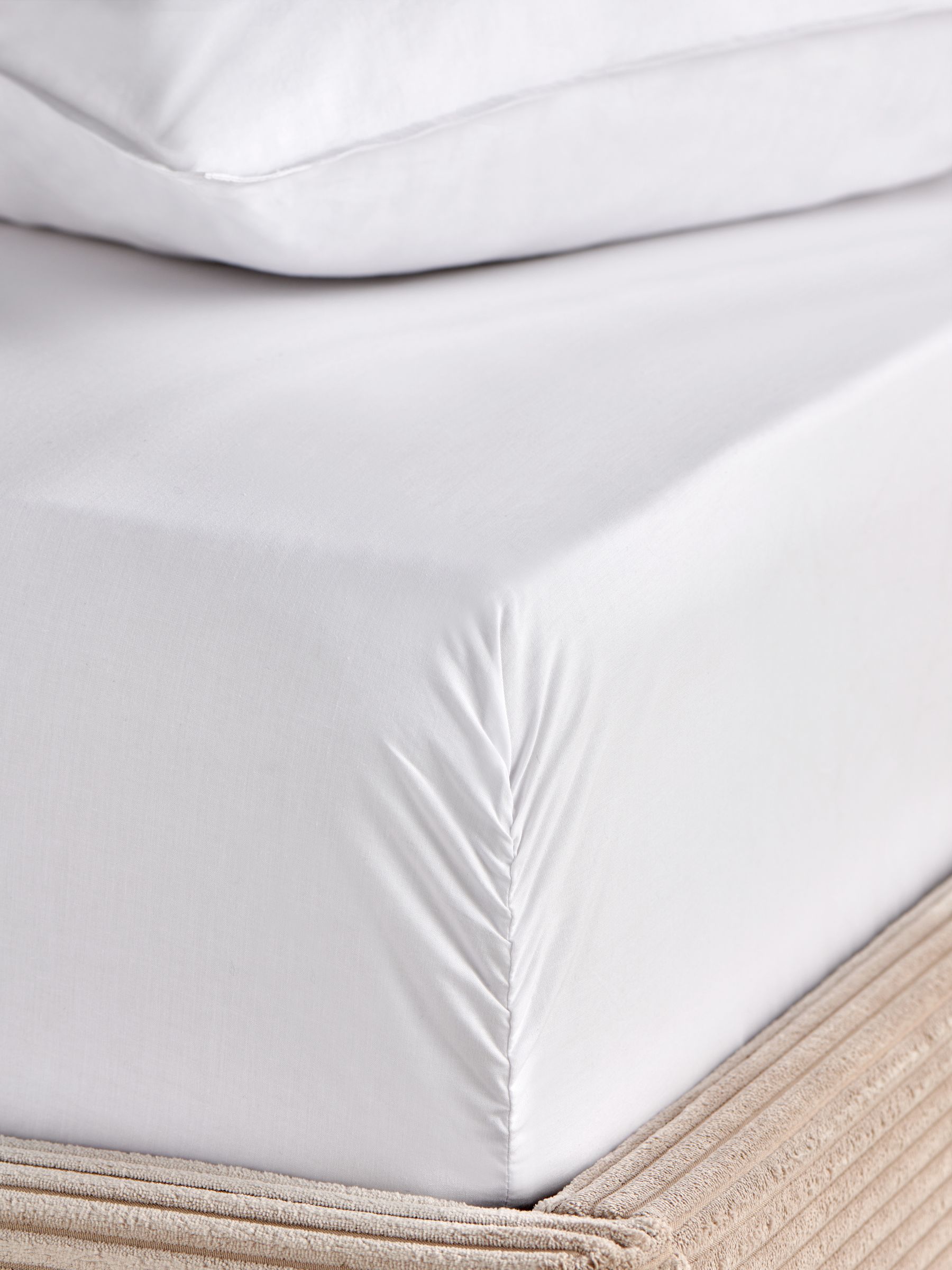 Cosy Washed Cotton Extra Deep Fitted Sheet in White - Image 2 of 3