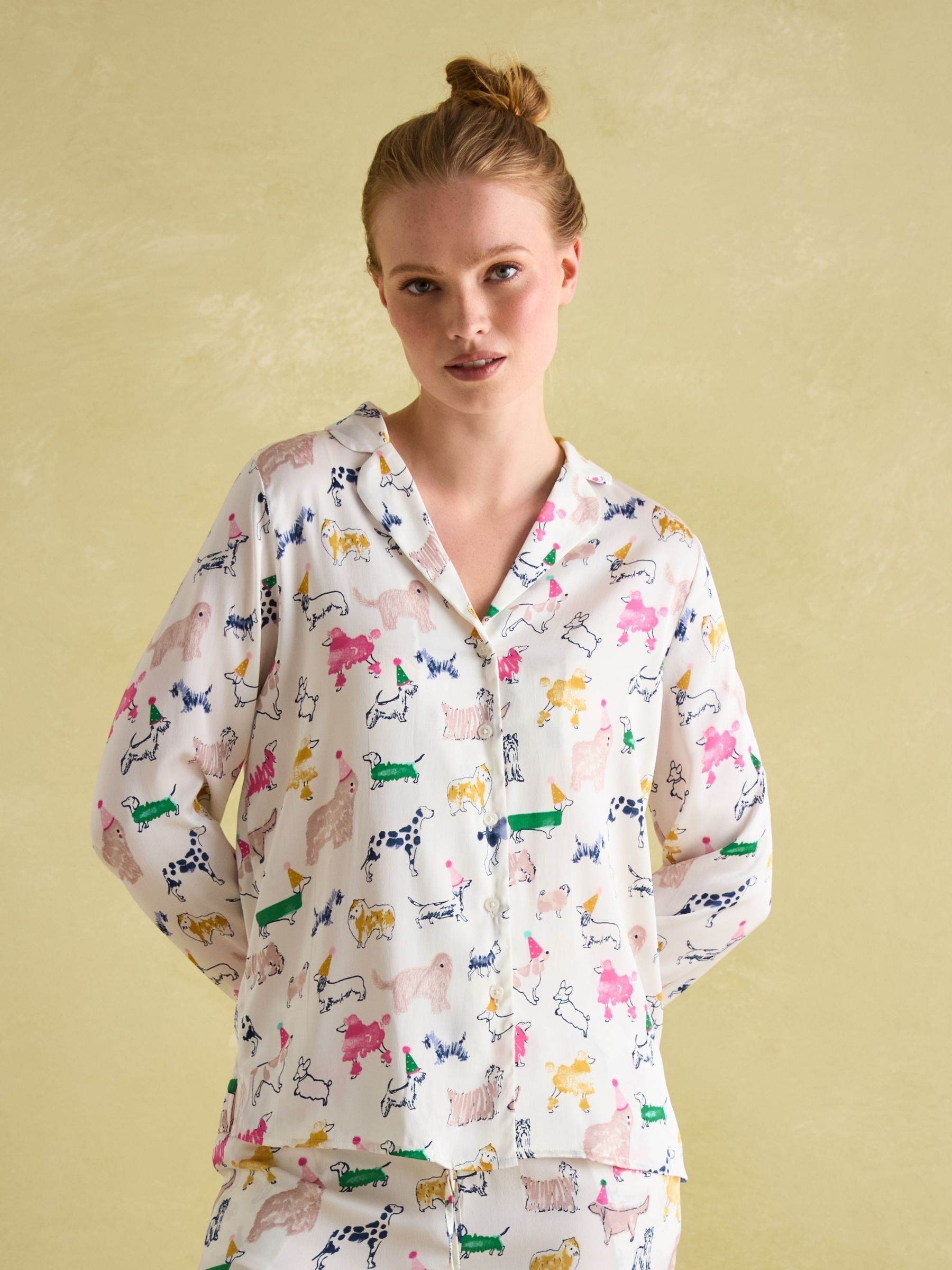 Bonnie Cream Satin Pyjama Set - Image 6 of 7