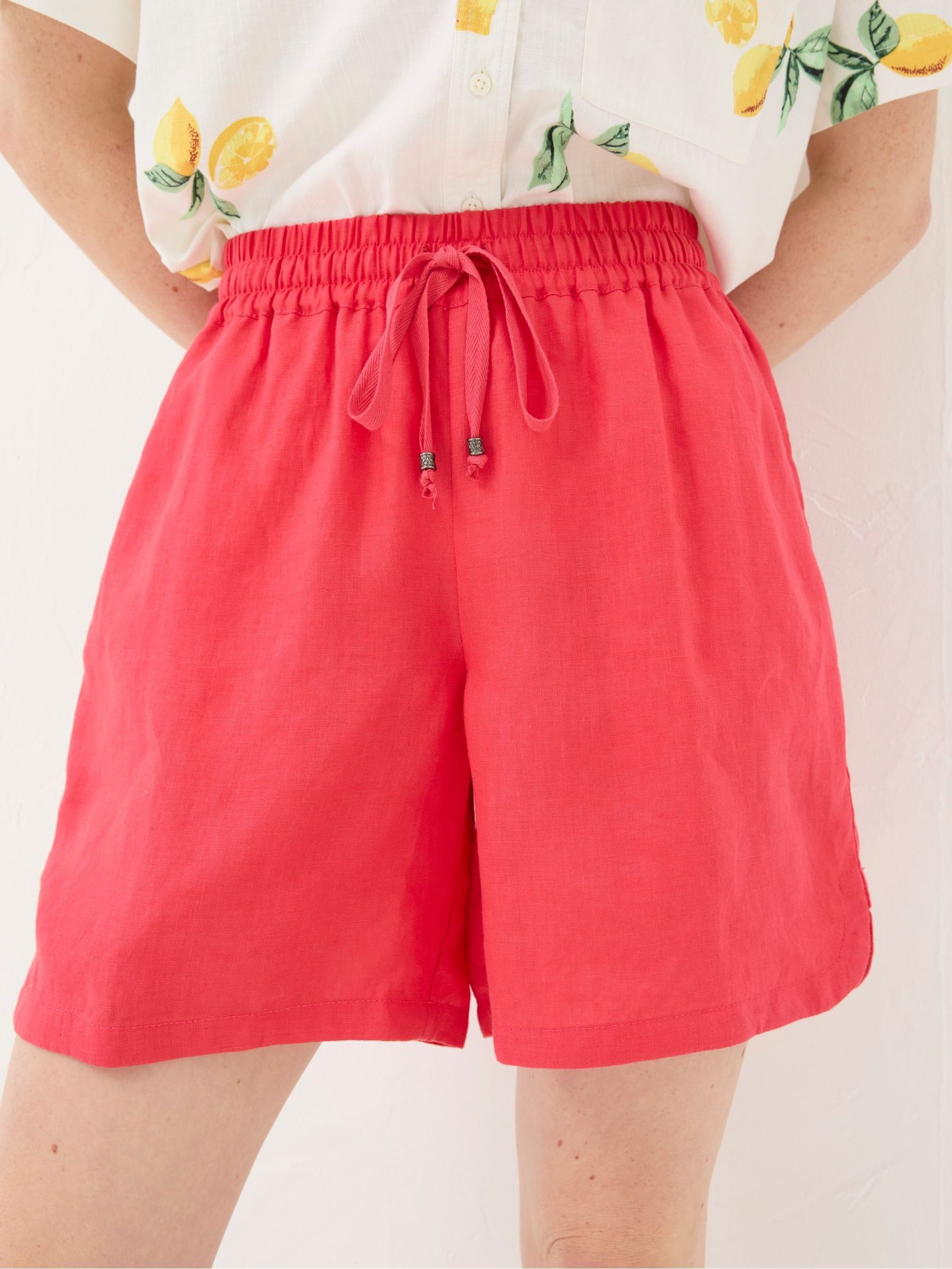 Tenby Red Linen Shorts - Image 3 of 5