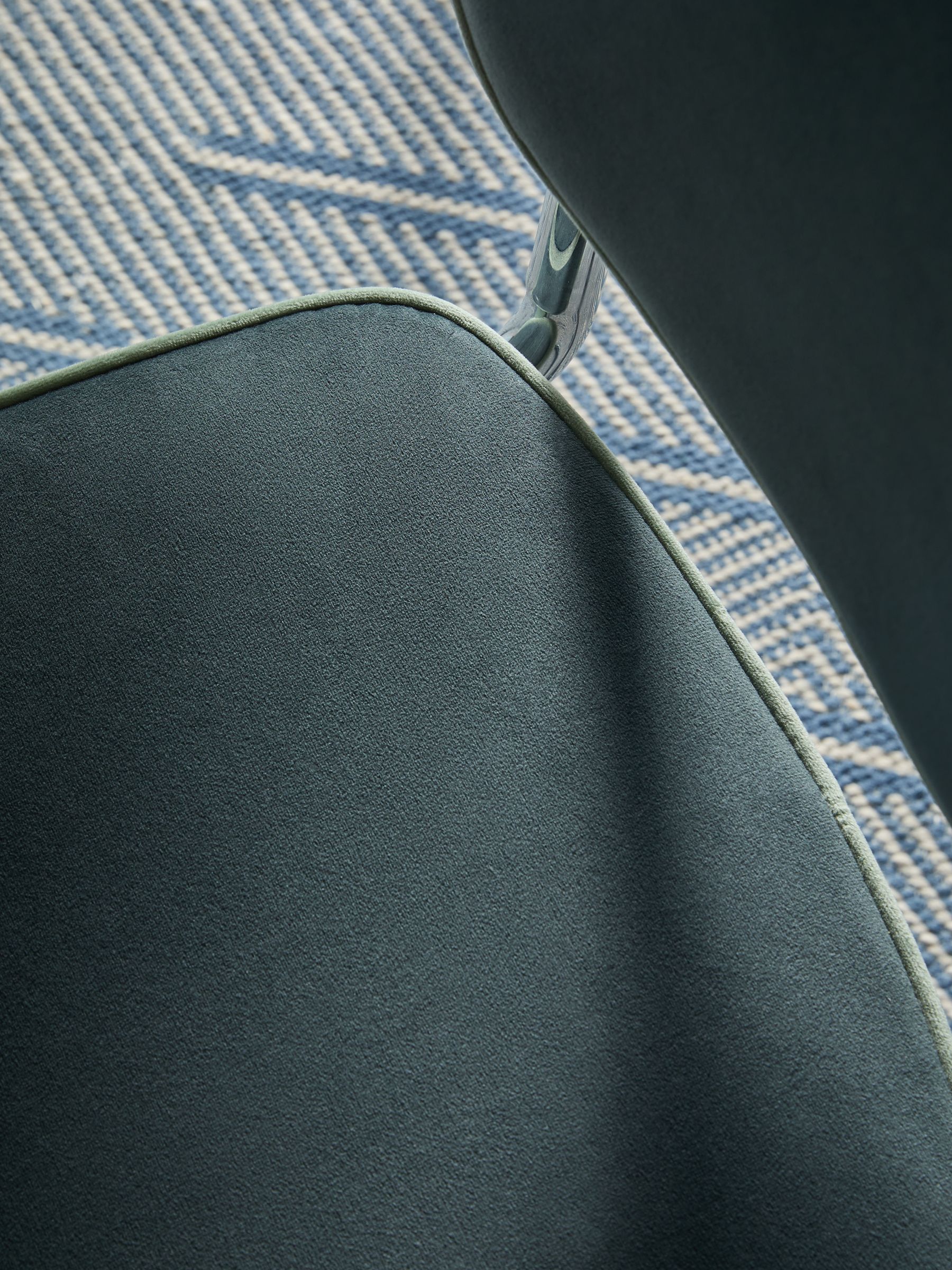Set of 2 Parker Dining Chairs in Velvet in Grey with Jade Green Piping - Image 3 of 6