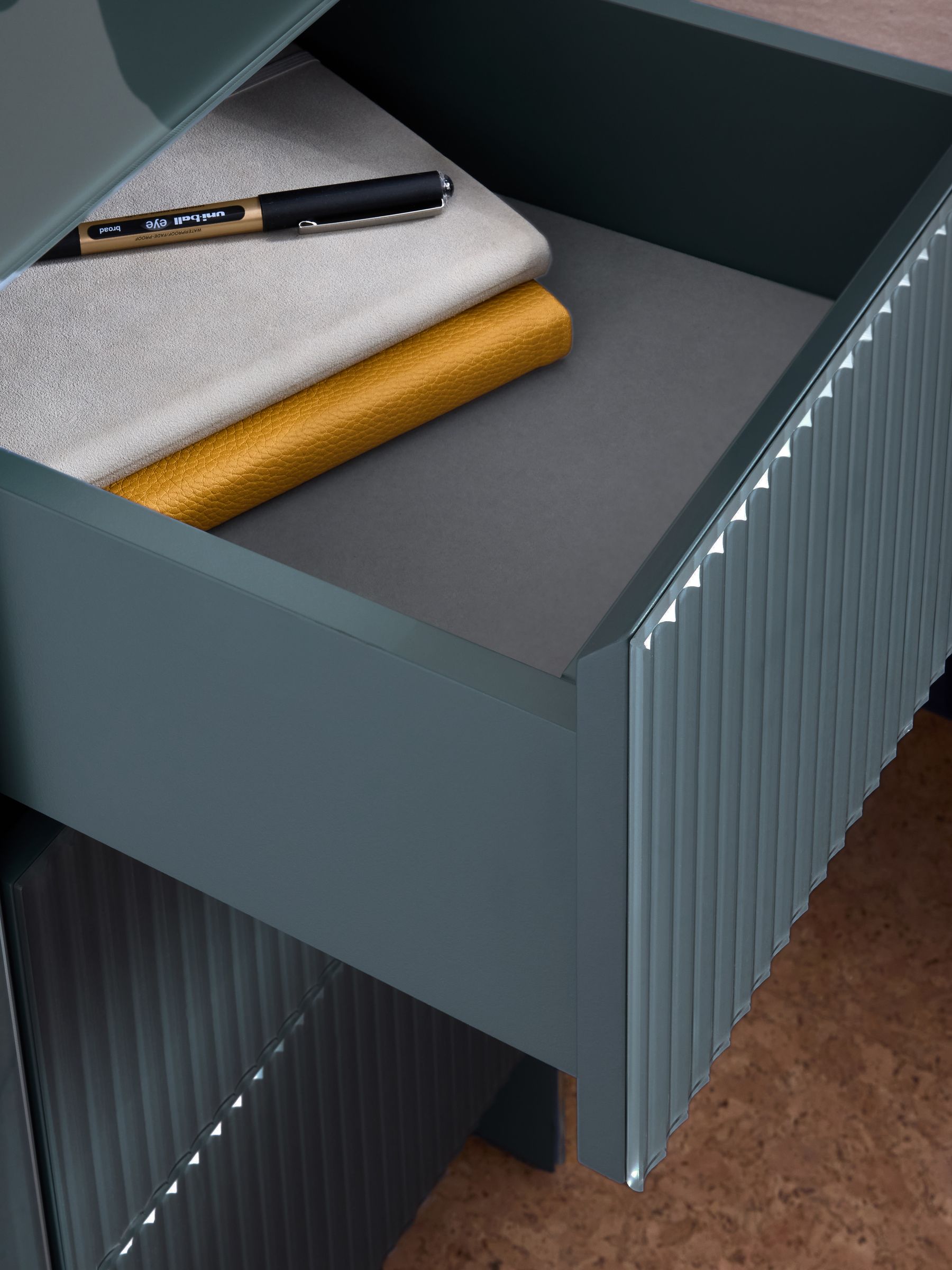 Eleni Bedside in Blue Glass - Image 4 of 11