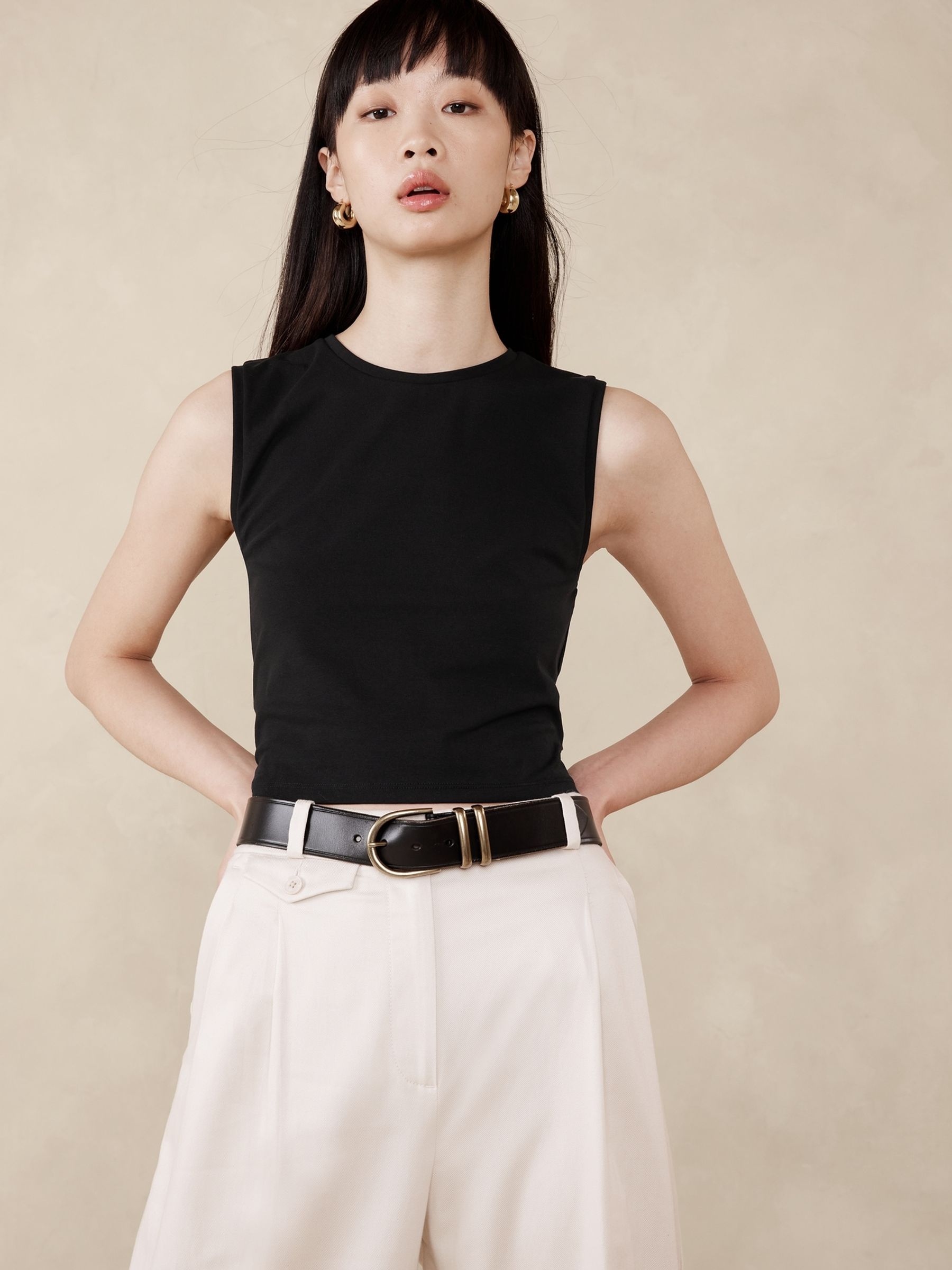 Banana Republic Black Refined Crop Vest - Image 1 of 1
