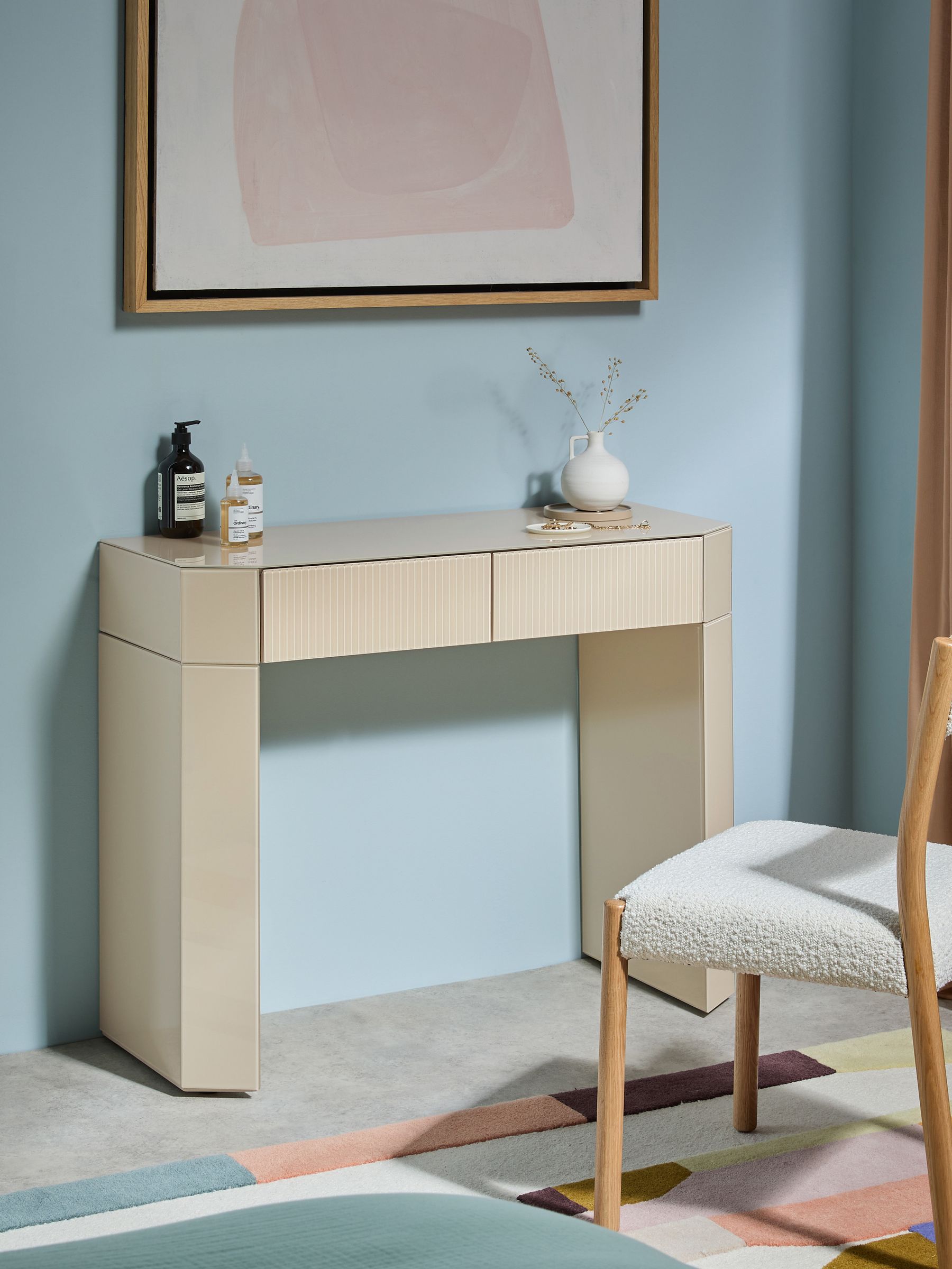 Eleni Dressing Table in Ecru White Glass Made