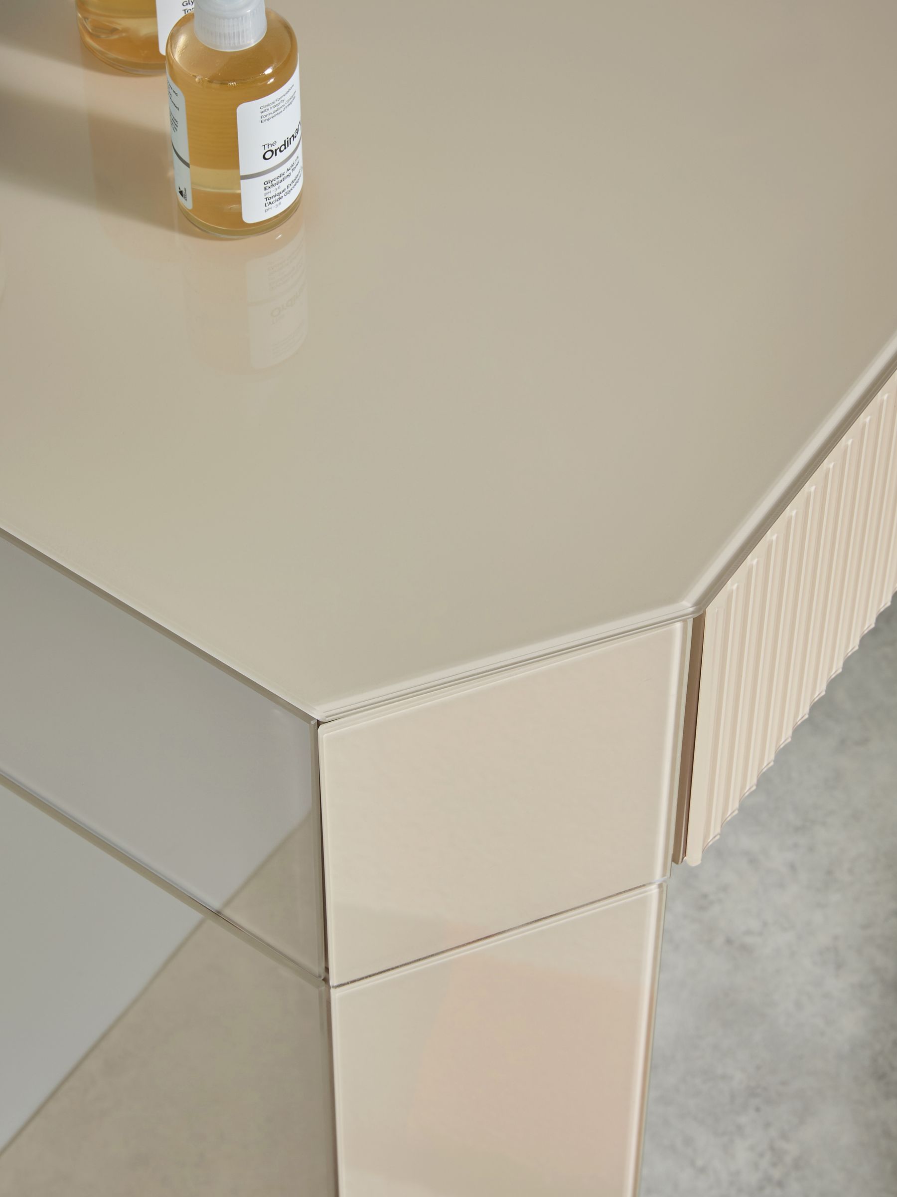 Eleni Dressing Table in Ecru White - Image 4 of 4