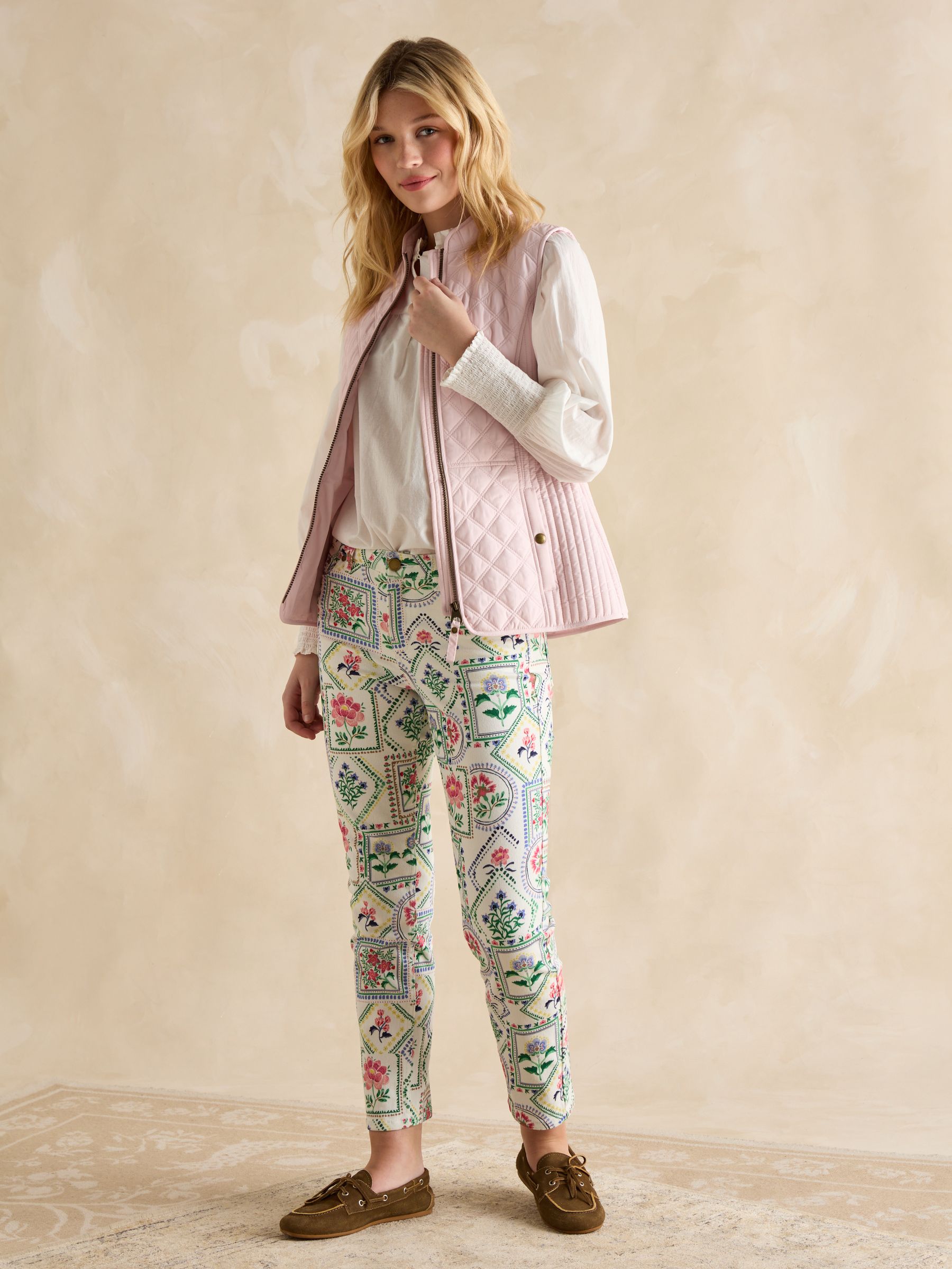 Minx Pink Showerproof Diamond Quilted Gilet - Image 4 of 8