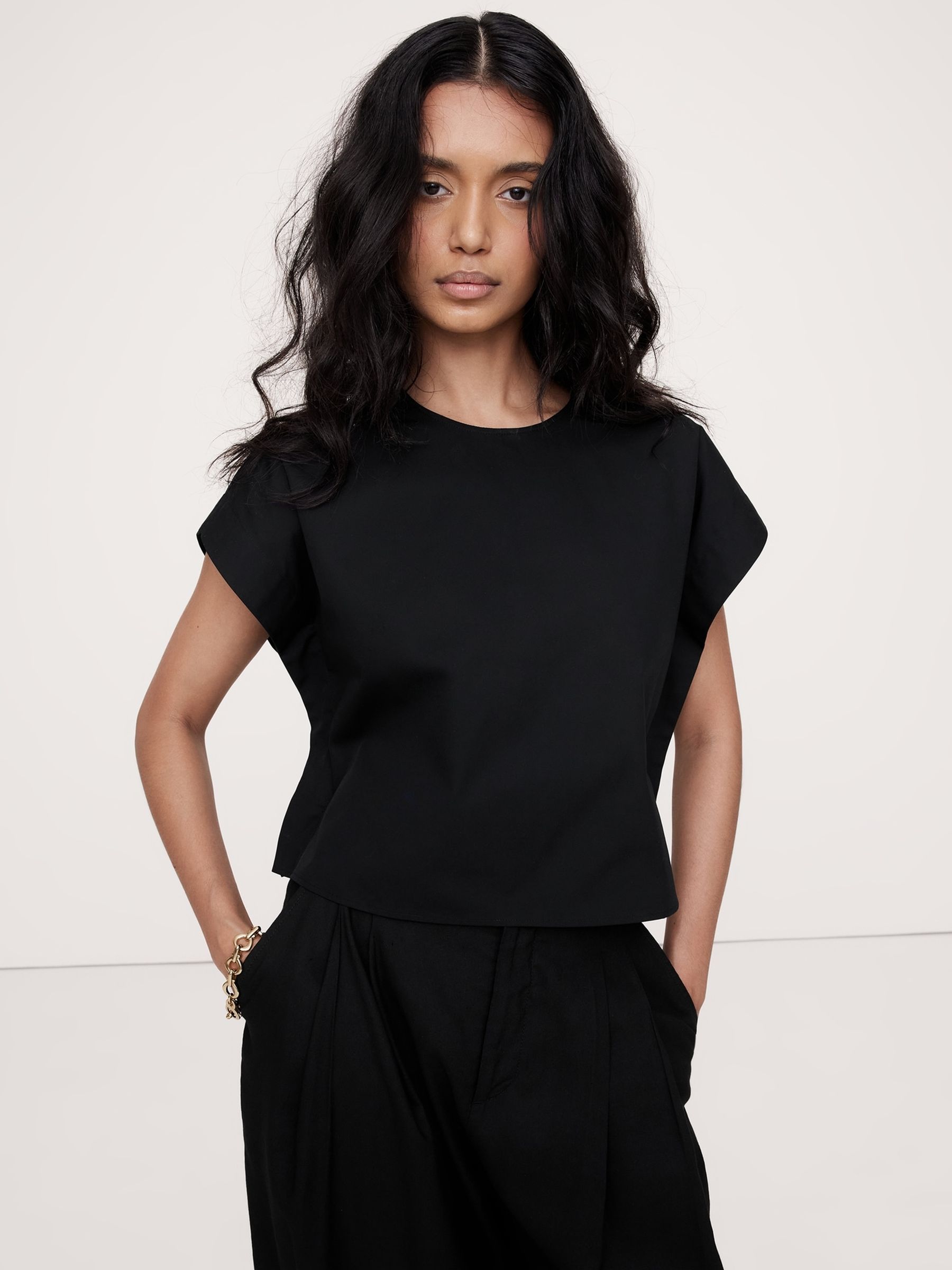 Banana Republic Black Sharp-Shoulder Cropped Top - Image 1 of 1