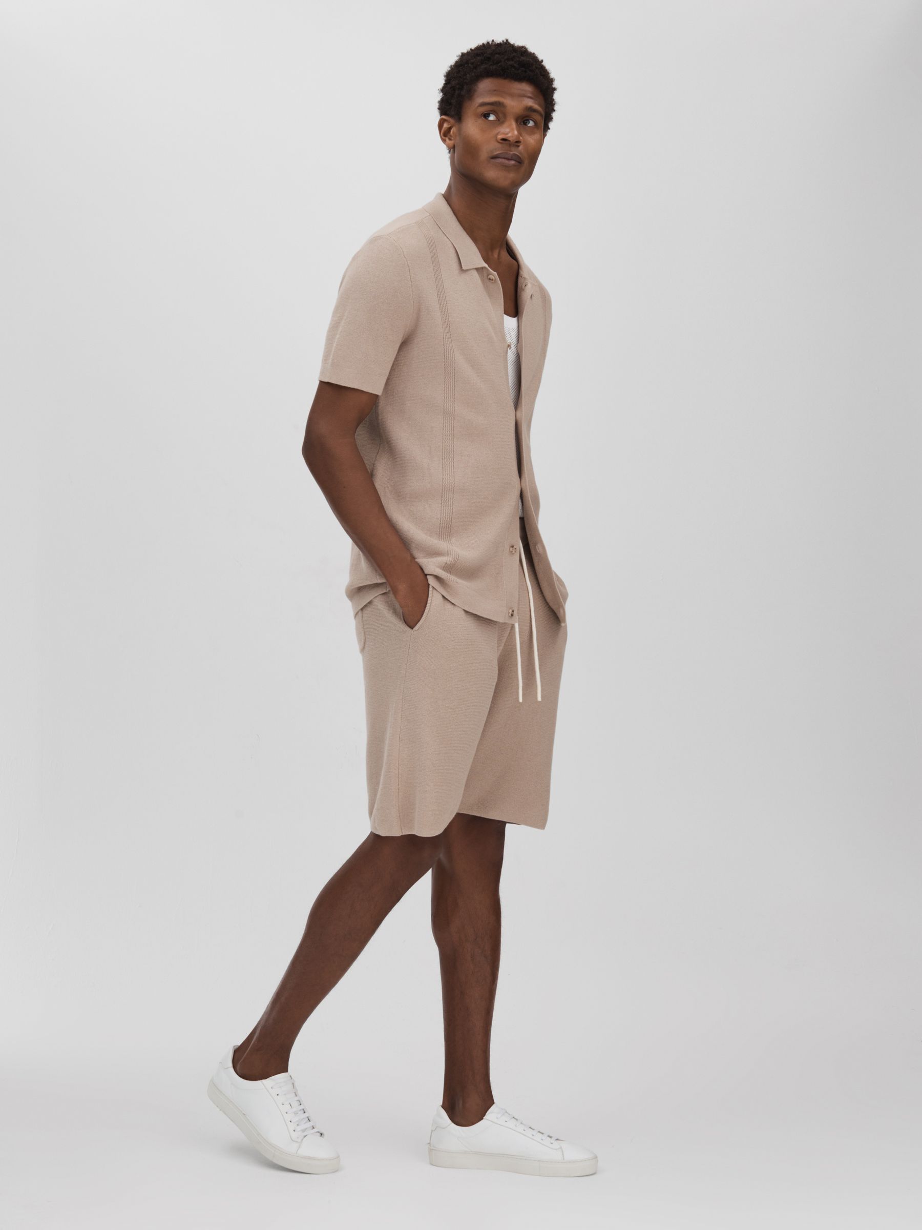 Paige Cotton-Linen Drawstring Knitted Shorts in Mocha - Image 3 of 6