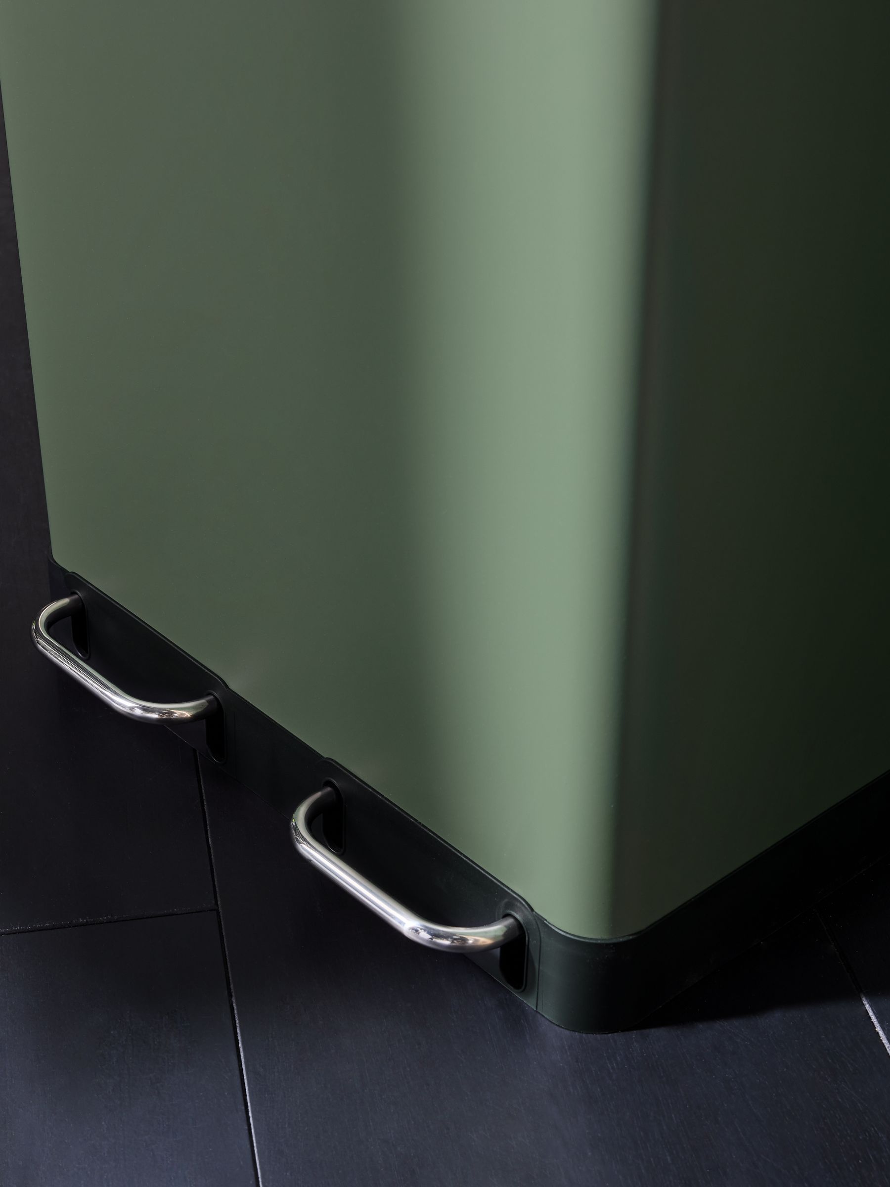 2 Section 60 Litre Recycling and Waste Colter Bin in Green - Image 3 of 6