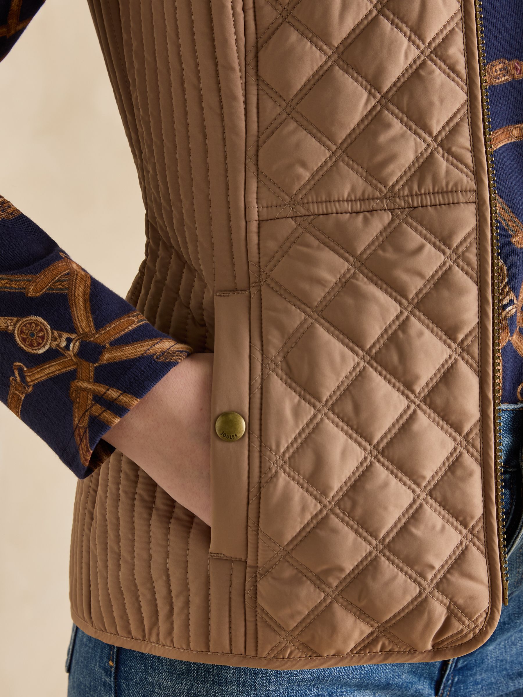 Minx Brown Showerproof Diamond Quilted Gilet - Image 6 of 8