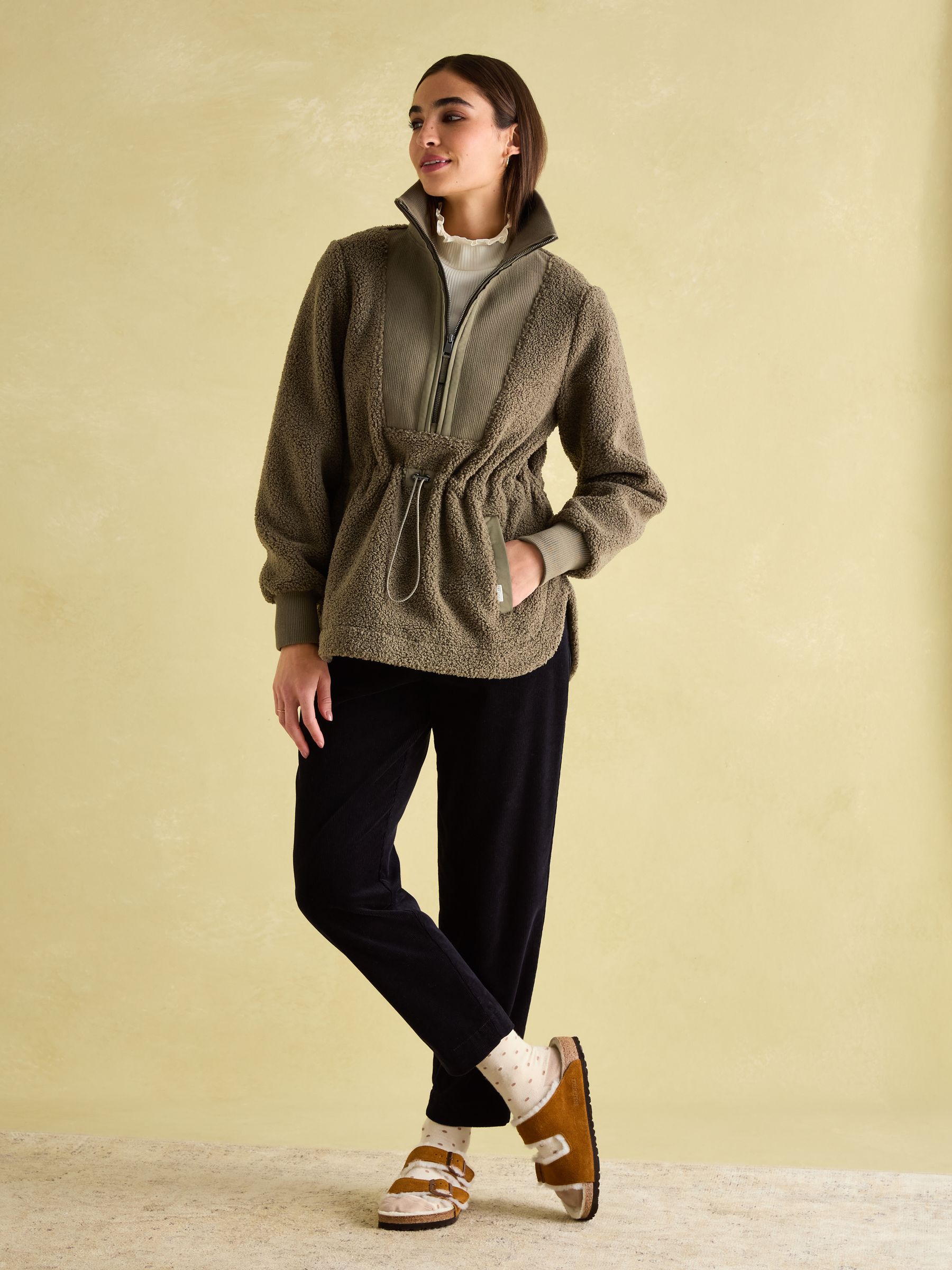 Thurlston Khaki Green Borg Fleece - Image 5 of 7